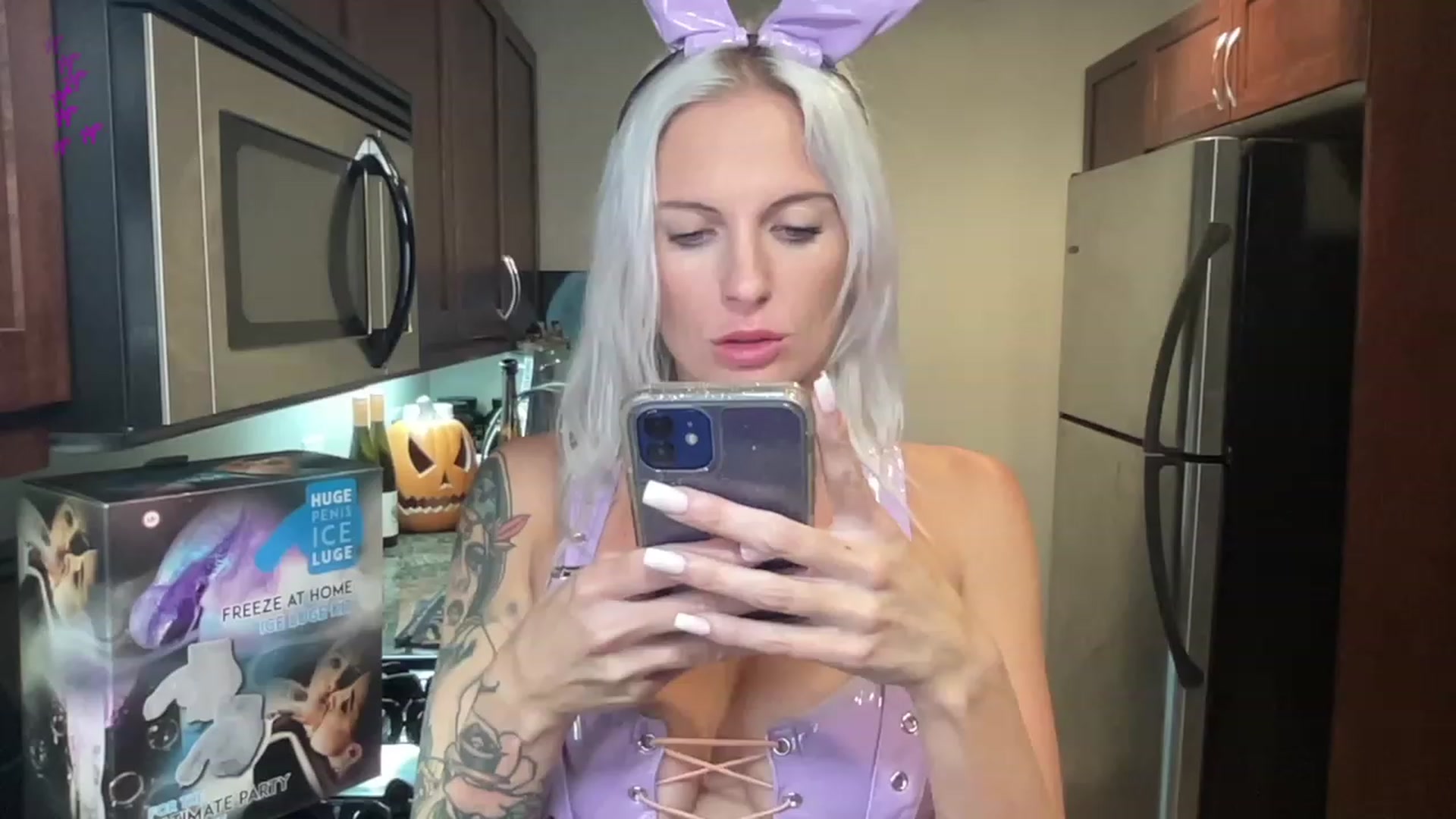 Gallery image thumbnail from octoBELLE's myfreecams stream on, 10/08/2023, 04:33 image 15 of 20