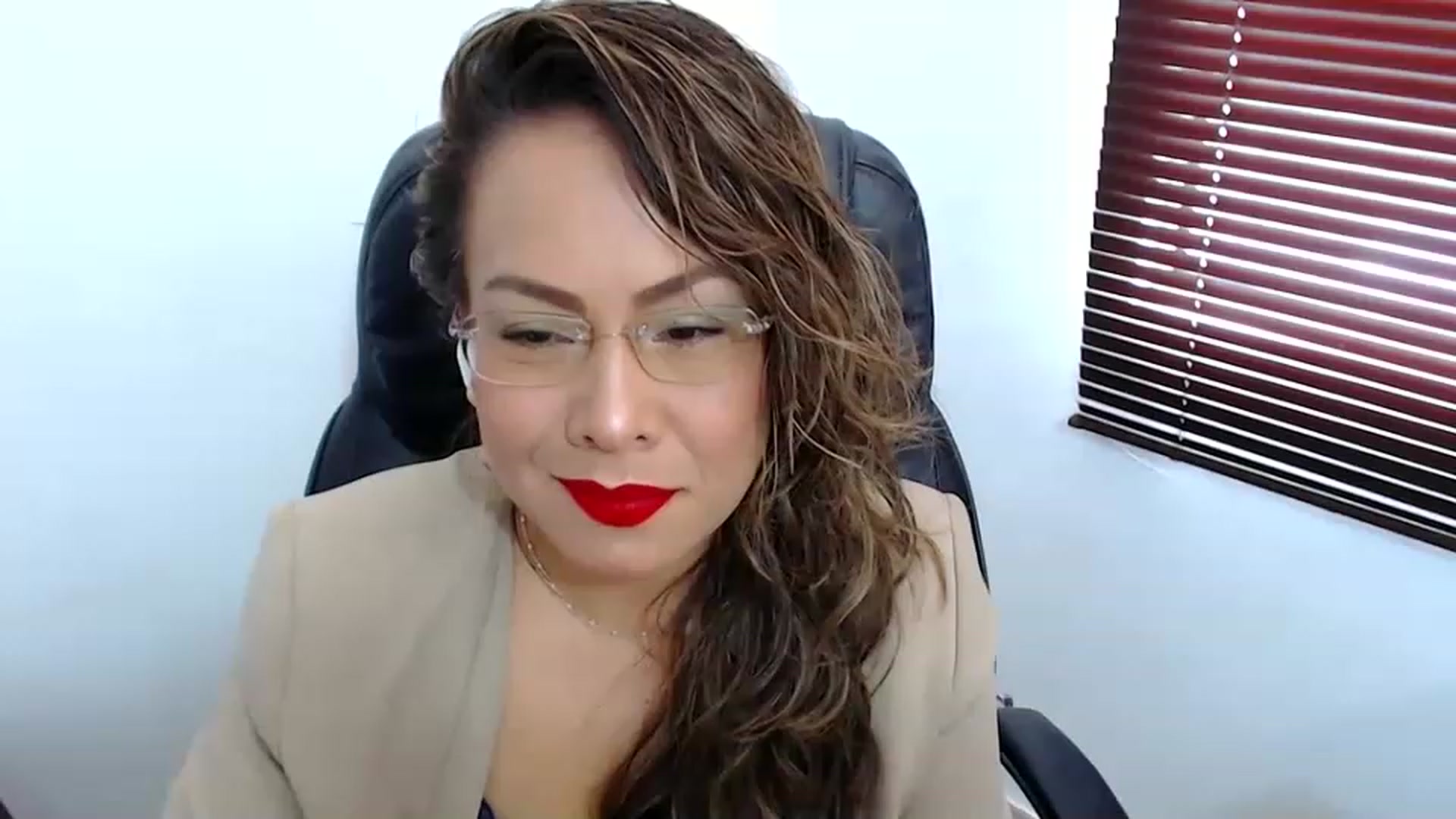 Gallery image thumbnail from office_secret's myfreecams stream on, 05/30/2023, 17:49 image 1 of 20