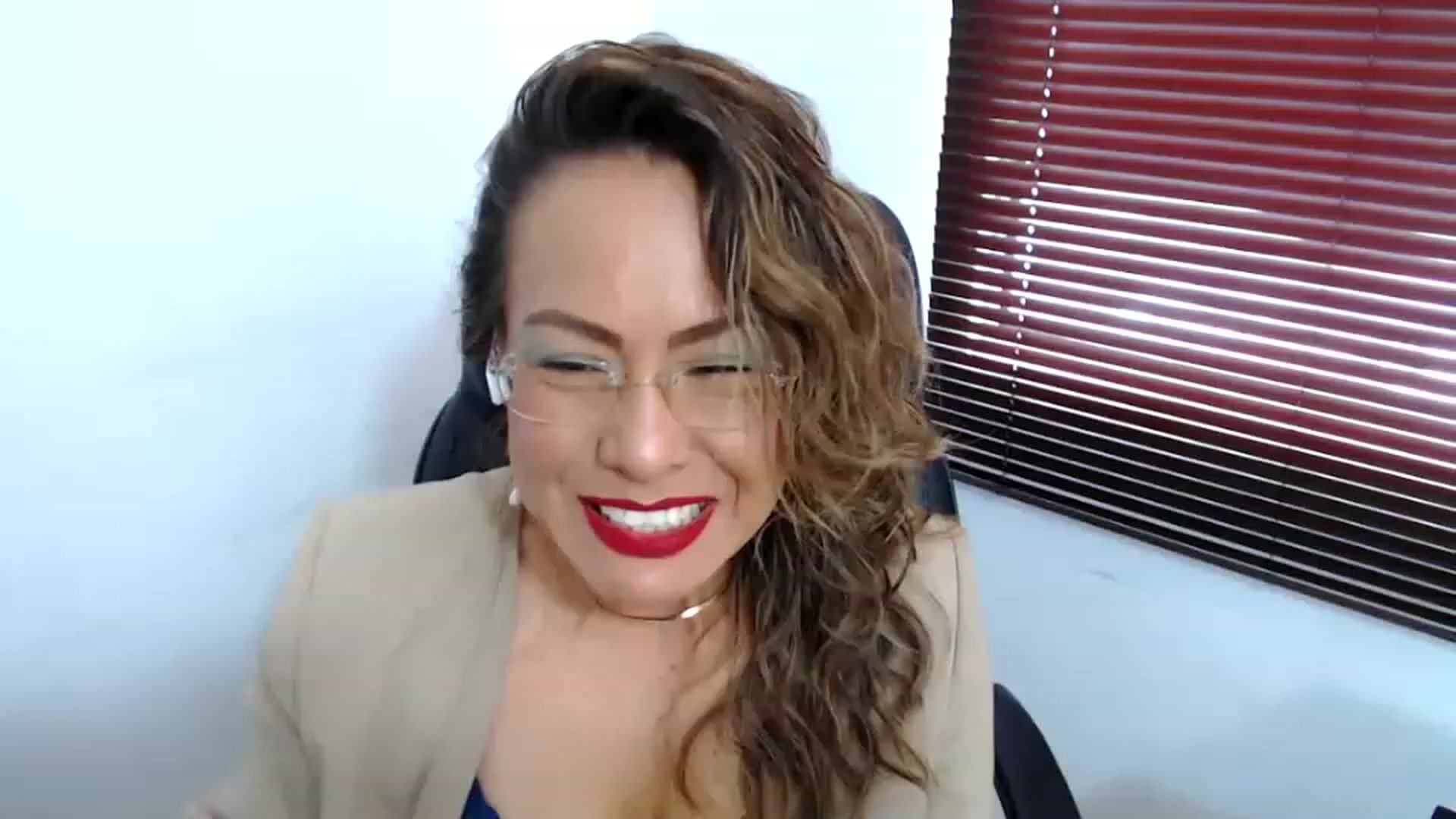 Gallery image thumbnail from office_secret's myfreecams stream on, 07/17/2023, 16:54 image 3 of 20