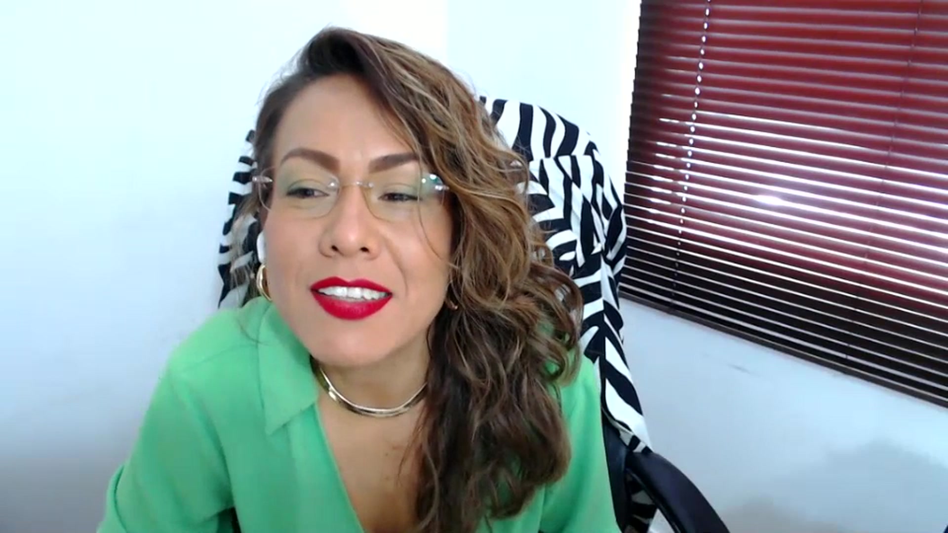 Gallery image thumbnail from office_secret's myfreecams stream on, 07/18/2023, 18:11 image 15 of 20