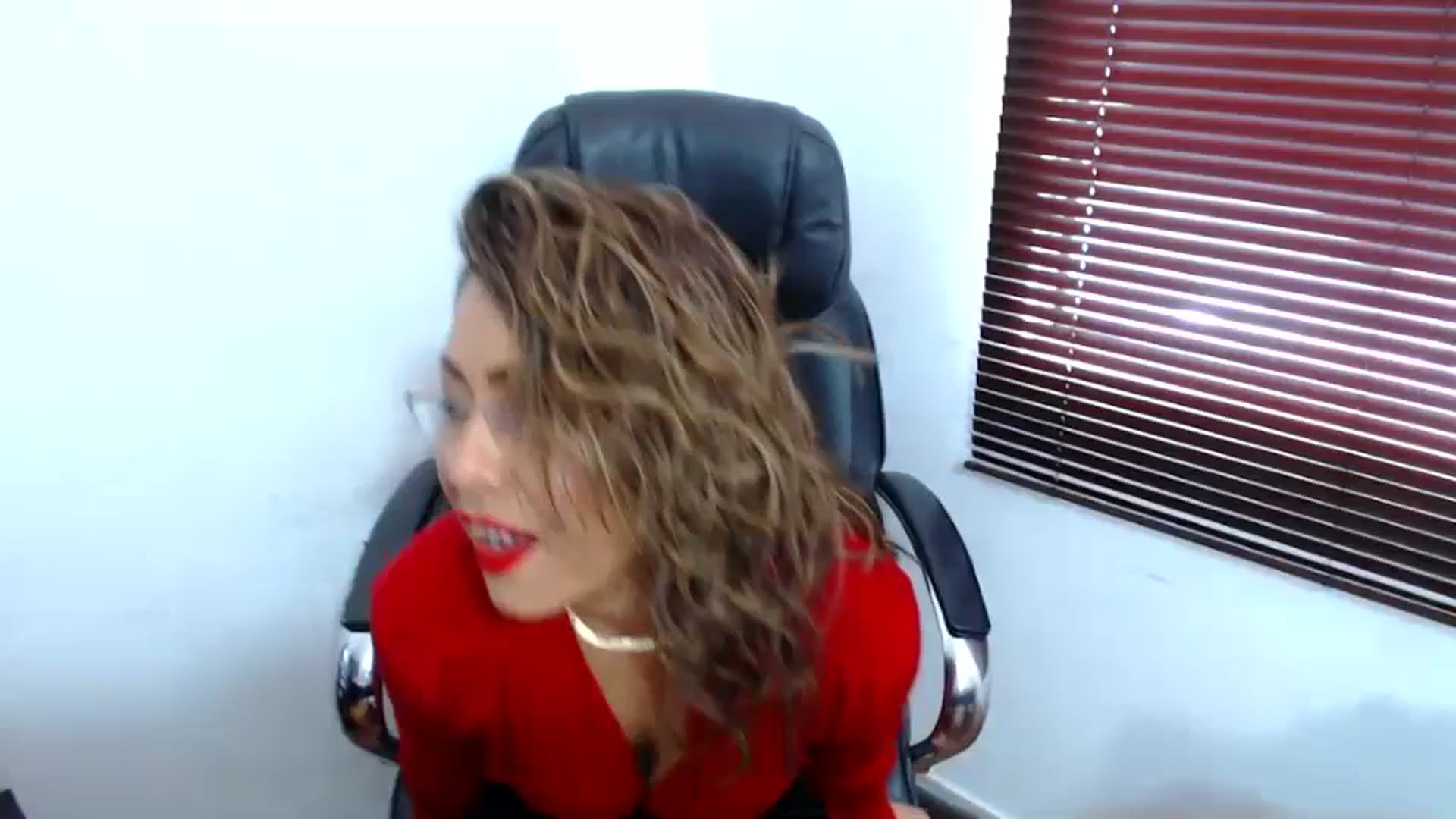 Gallery image thumbnail from office_secret's myfreecams stream on, 07/24/2023, 18:00 image 4 of 20