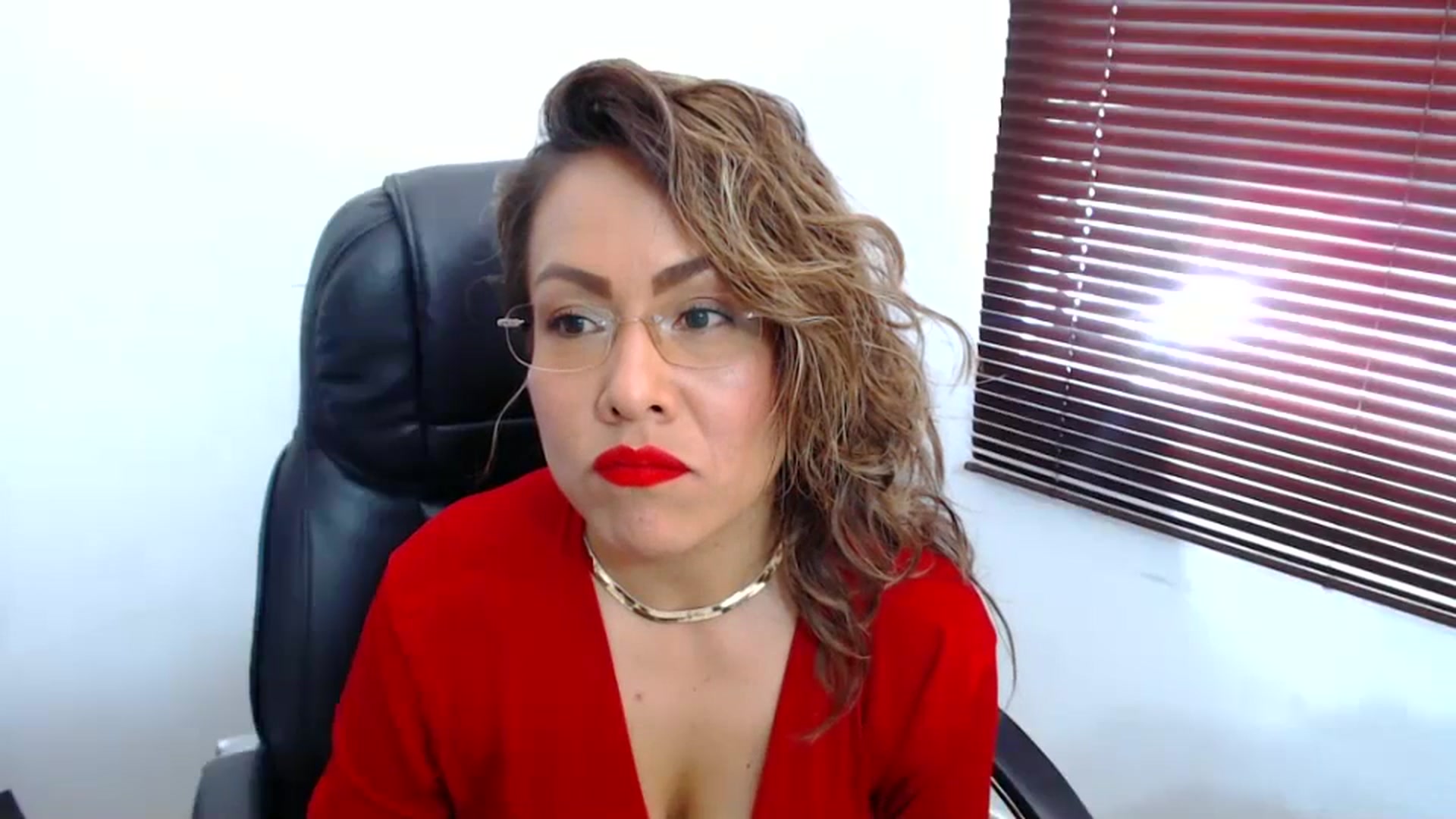 Gallery image thumbnail from office_secret's myfreecams stream on, 07/24/2023, 18:00 image 20 of 20