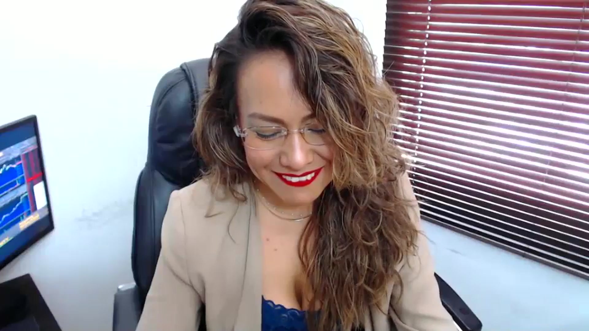 Gallery image thumbnail from office_secret's myfreecams stream on, 08/15/2023, 16:47 image 15 of 20