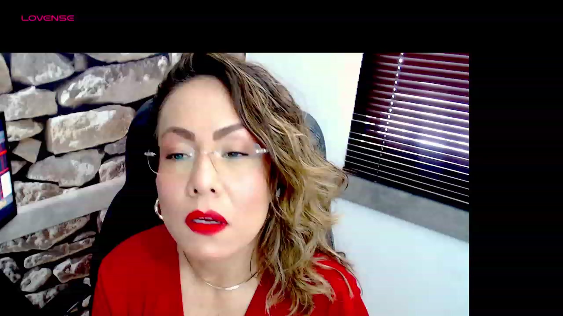 Gallery image thumbnail from office_secret's myfreecams stream on, 10/23/2023, 16:25 image 5 of 20