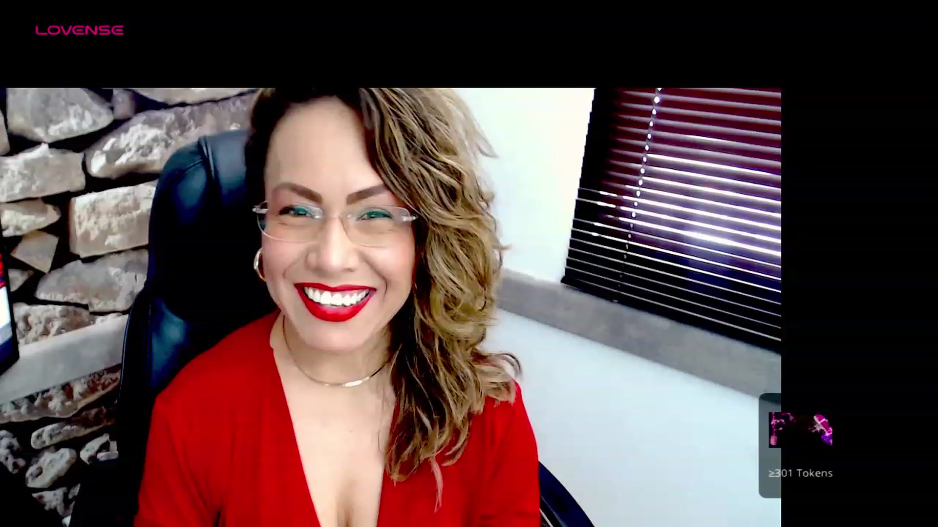 Gallery image thumbnail from office_secret's myfreecams stream on, 10/23/2023, 16:51 image 8 of 20
