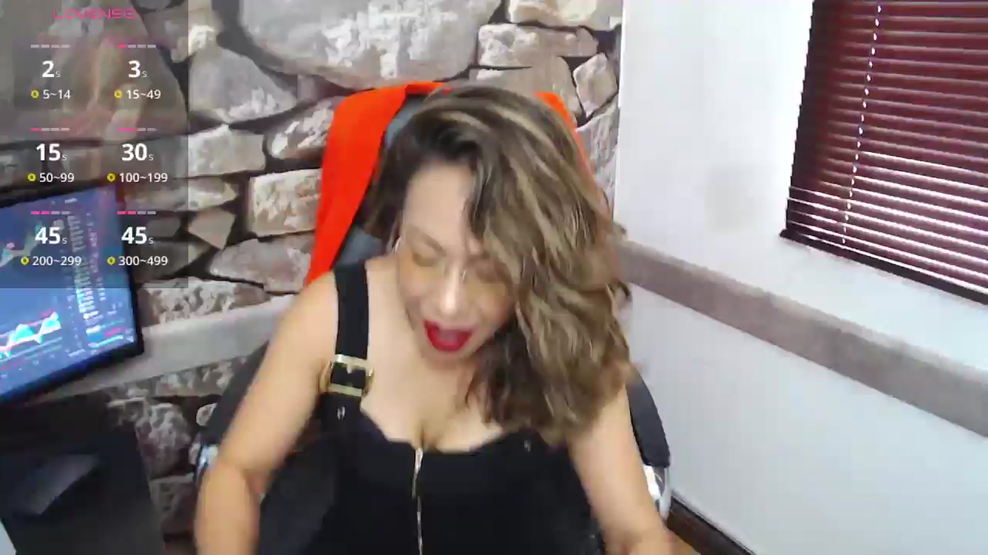 Gallery image thumbnail from office_secret's myfreecams stream on, 11/29/2024, 17:29 image 1 of 20