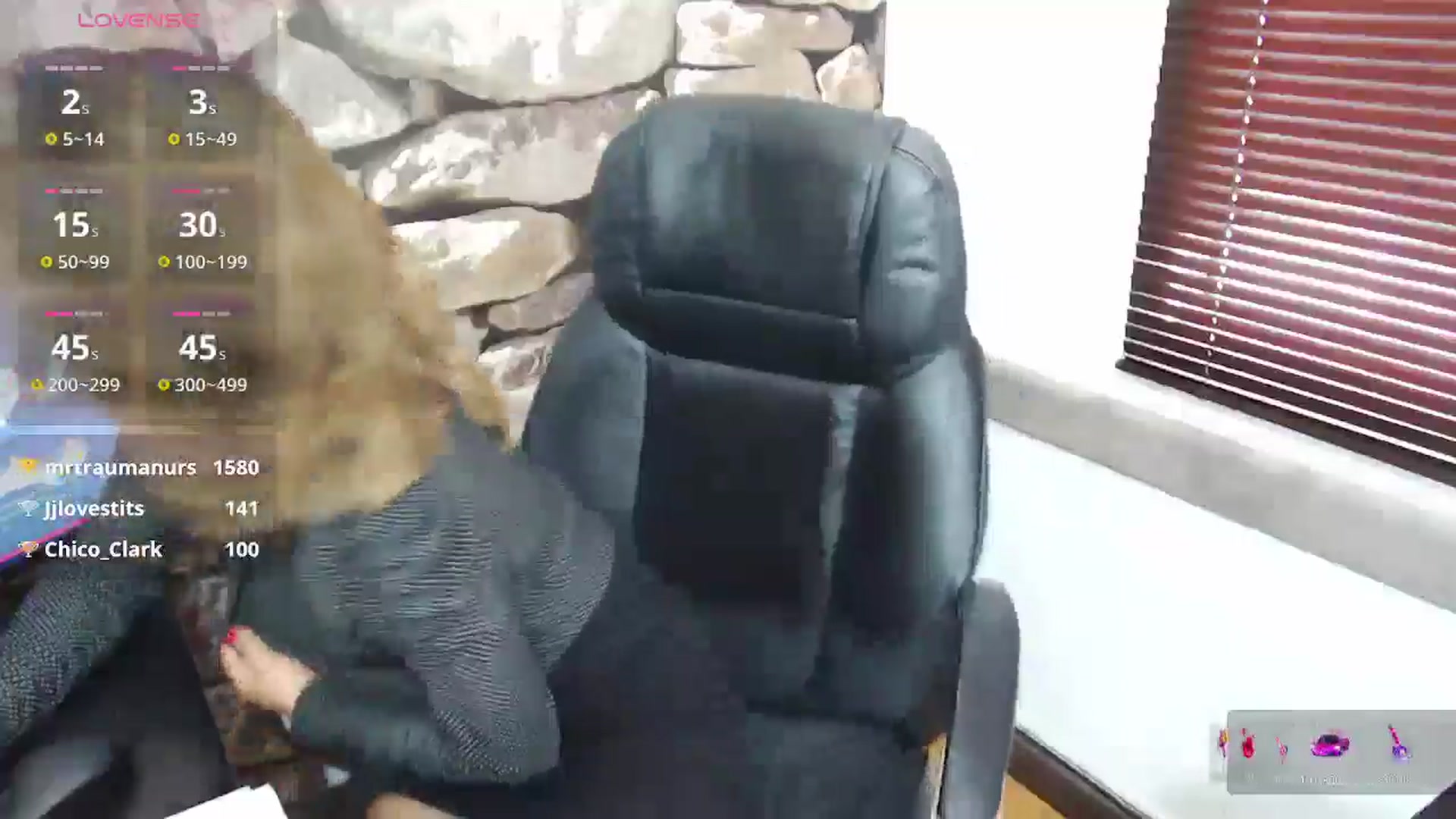 Gallery image thumbnail from office_secret's myfreecams stream on, 12/10/2024, 19:44 image 11 of 20