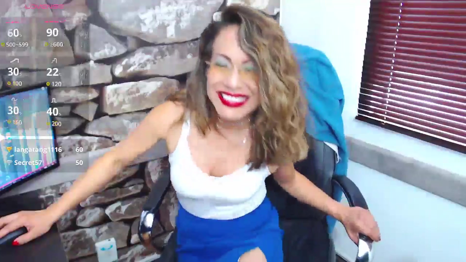 Gallery image thumbnail from office_secret's myfreecams stream on, 01/02/2025, 17:59 image 16 of 20