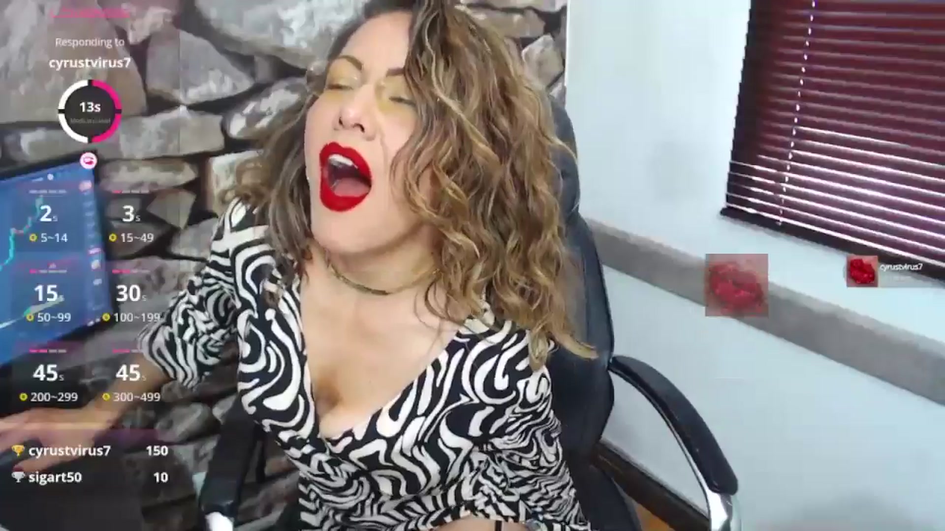 Gallery image thumbnail from office_secret's myfreecams stream on, 01/07/2025, 19:40 image 9 of 20