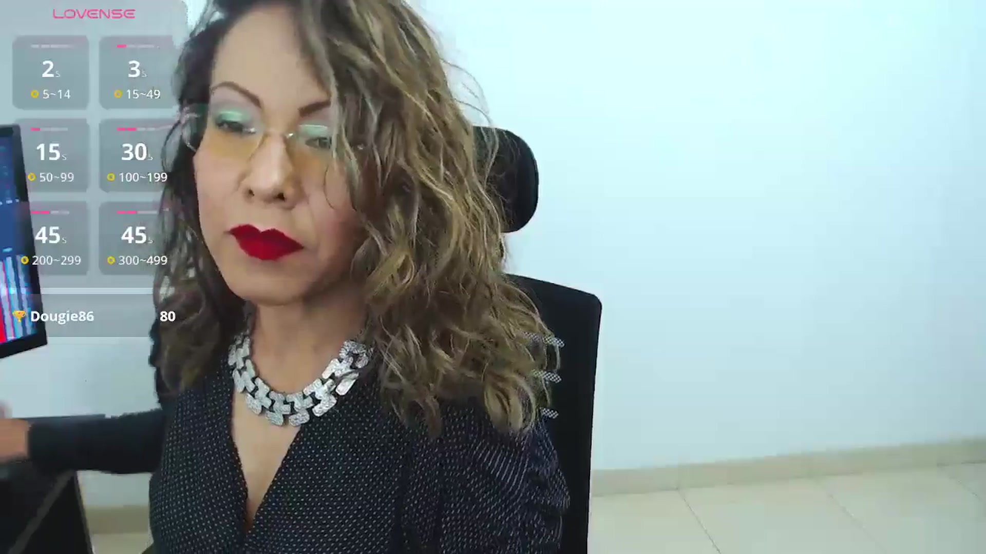 Gallery image thumbnail from office_secret's myfreecams stream on, 01/28/2025, 17:33 image 20 of 20
