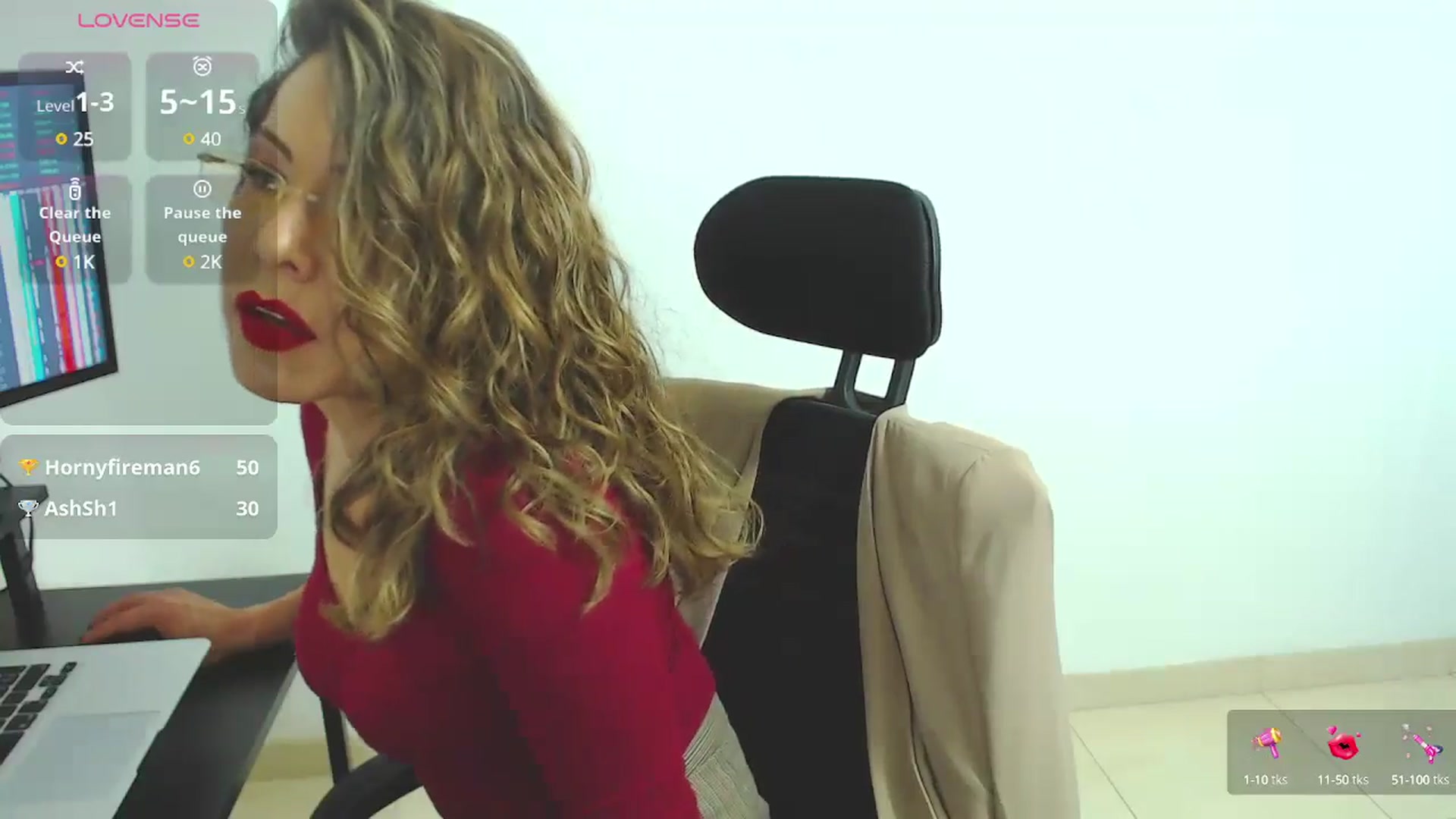 Gallery image thumbnail from office_secret's myfreecams stream on, 02/10/2025, 17:02 image 10 of 20