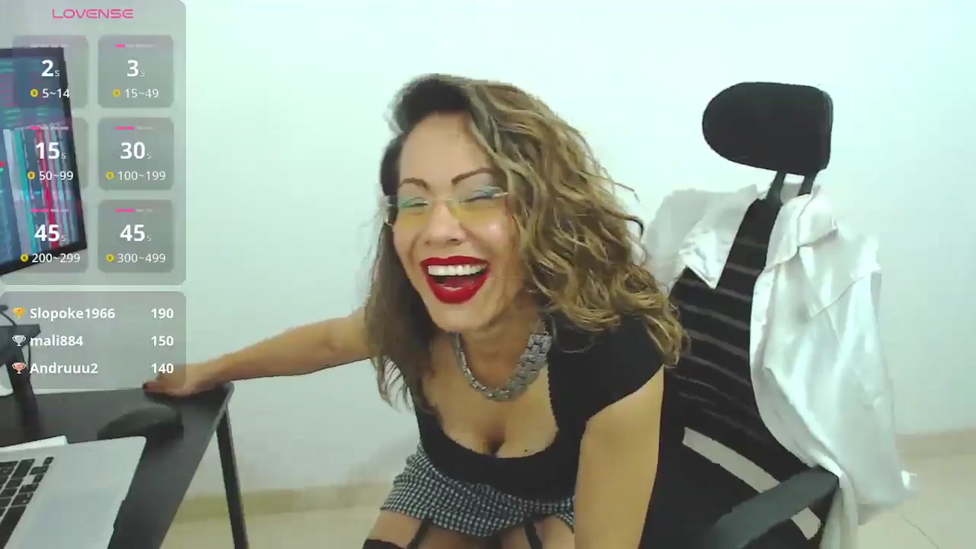 Gallery image thumbnail from office_secret's myfreecams stream on, 02/11/2025, 19:45 image 12 of 20