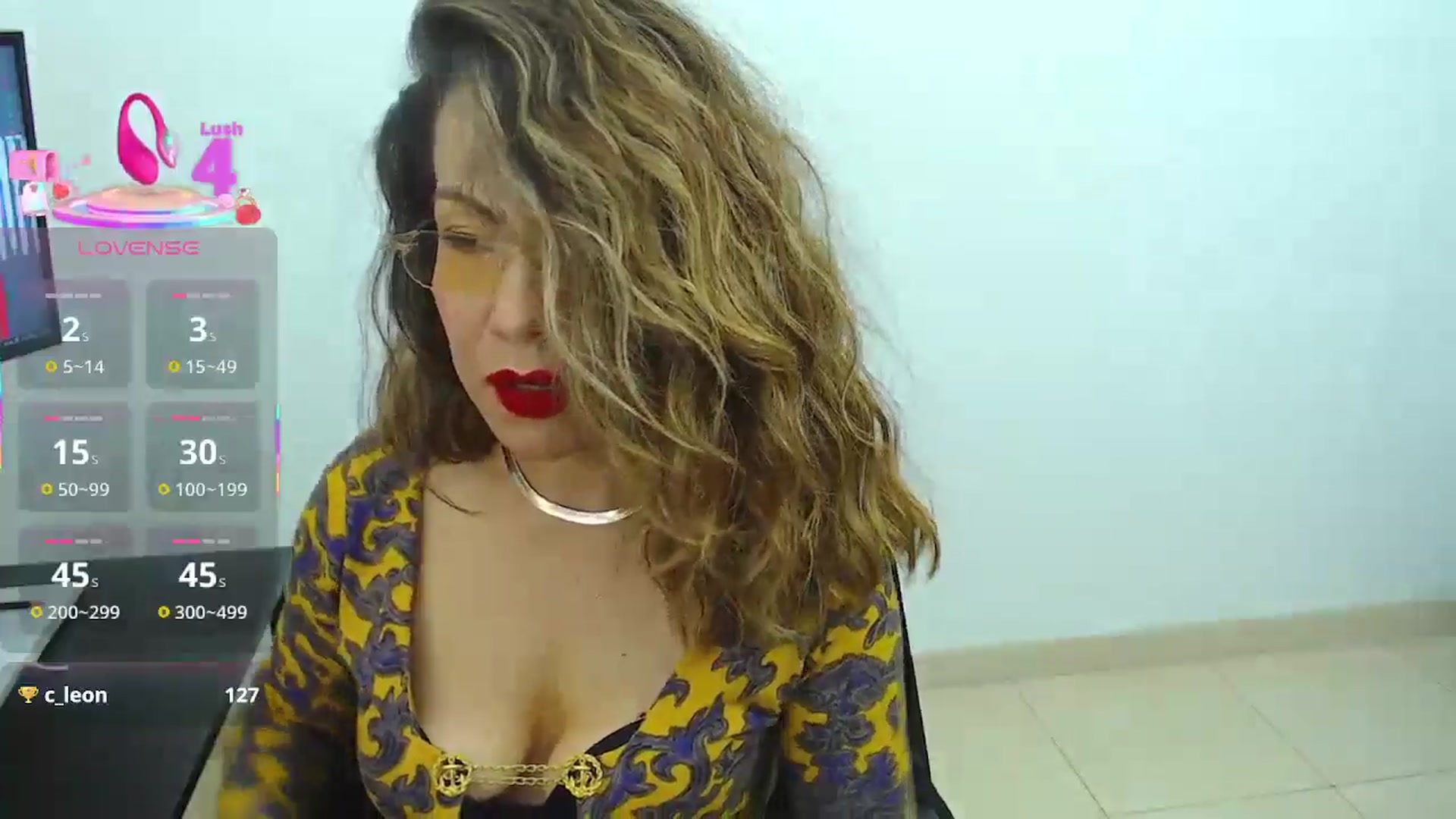 Gallery image thumbnail from office_secret's myfreecams stream on, 02/21/2025, 19:47 image 3 of 20