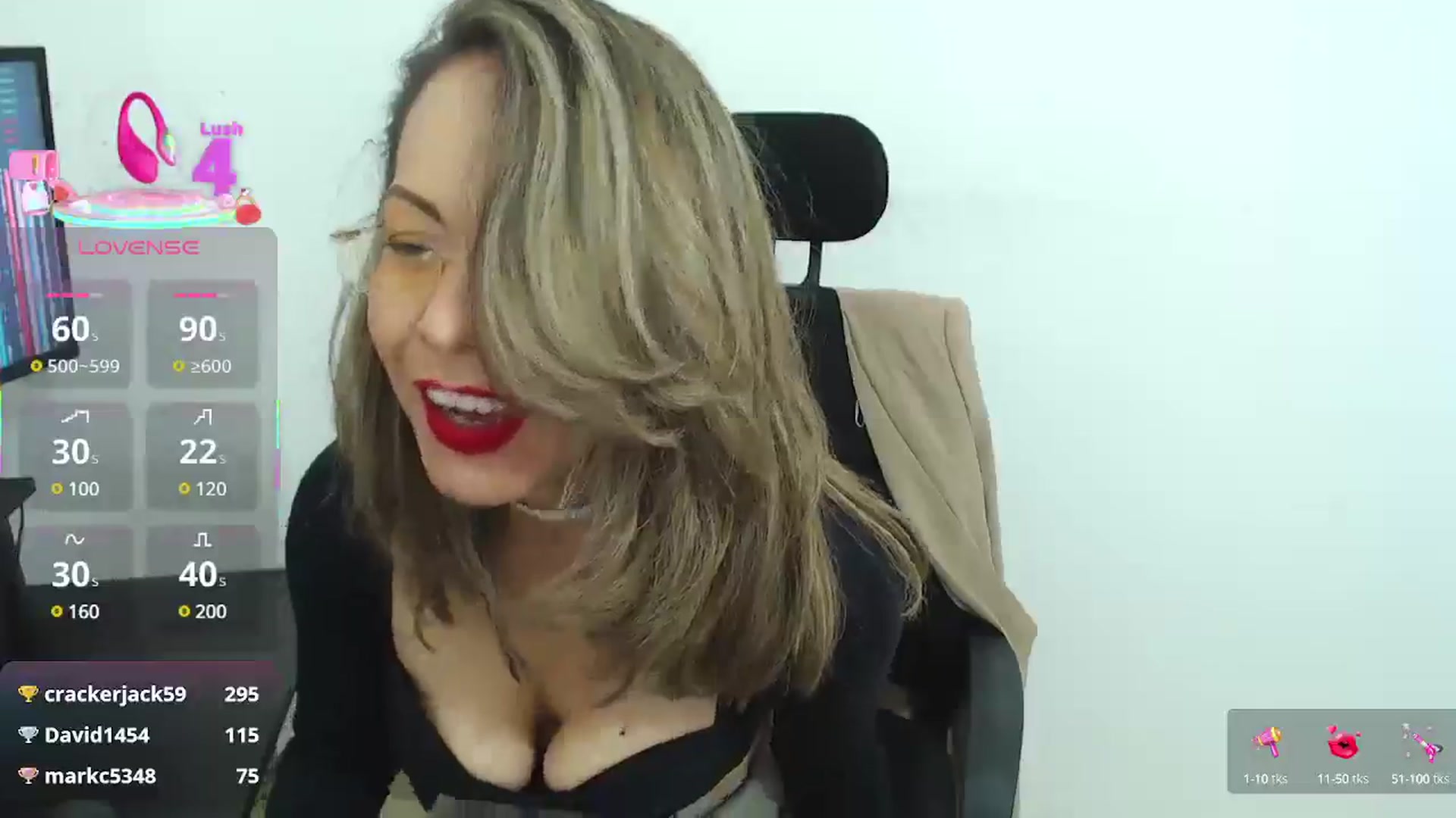 Gallery image thumbnail from office_secret's myfreecams stream on, 03/21/2025, 18:35 image 15 of 20