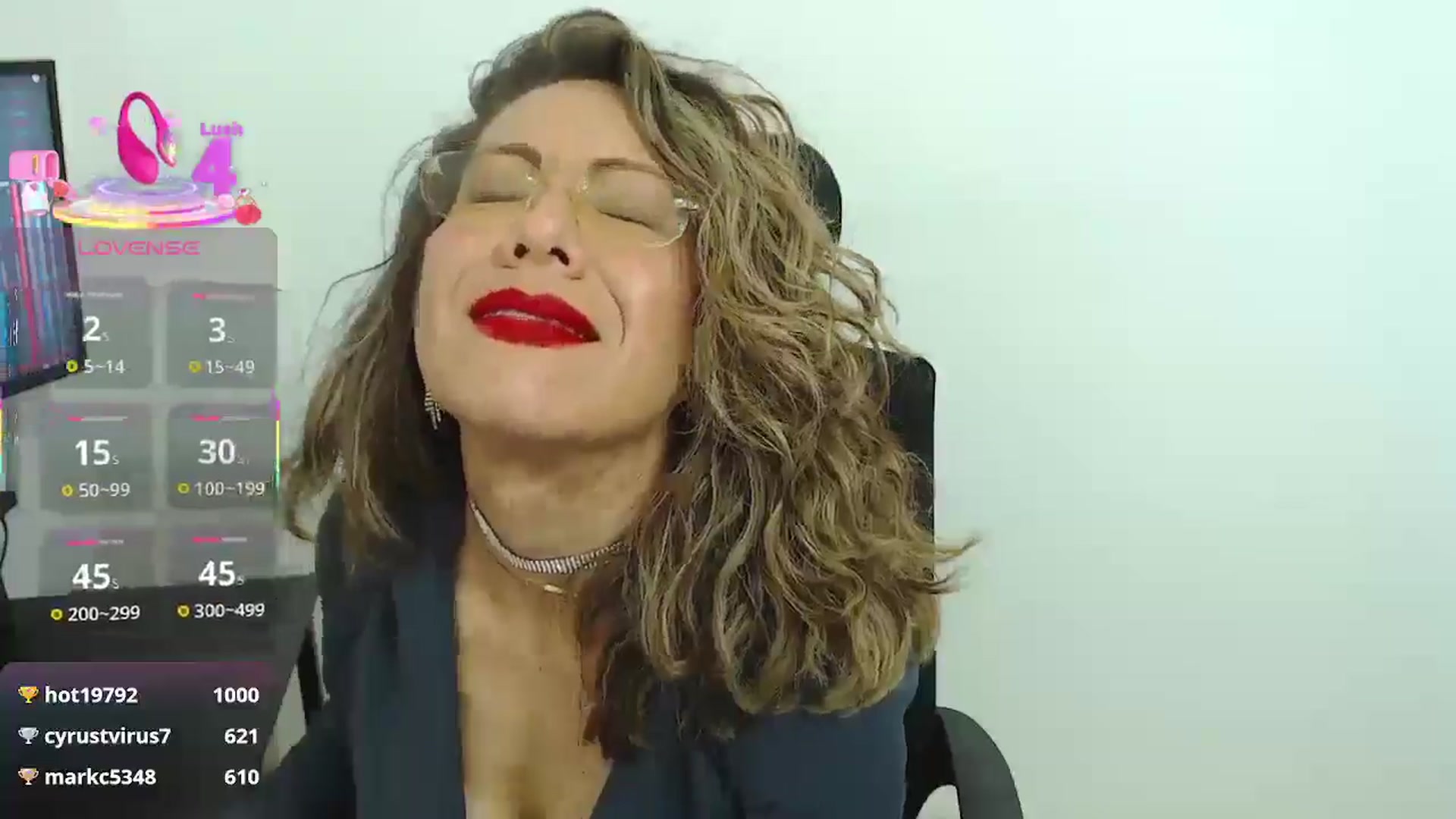 Gallery image thumbnail from office_secret's myfreecams stream on, 03/31/2025, 18:58 image 19 of 20
