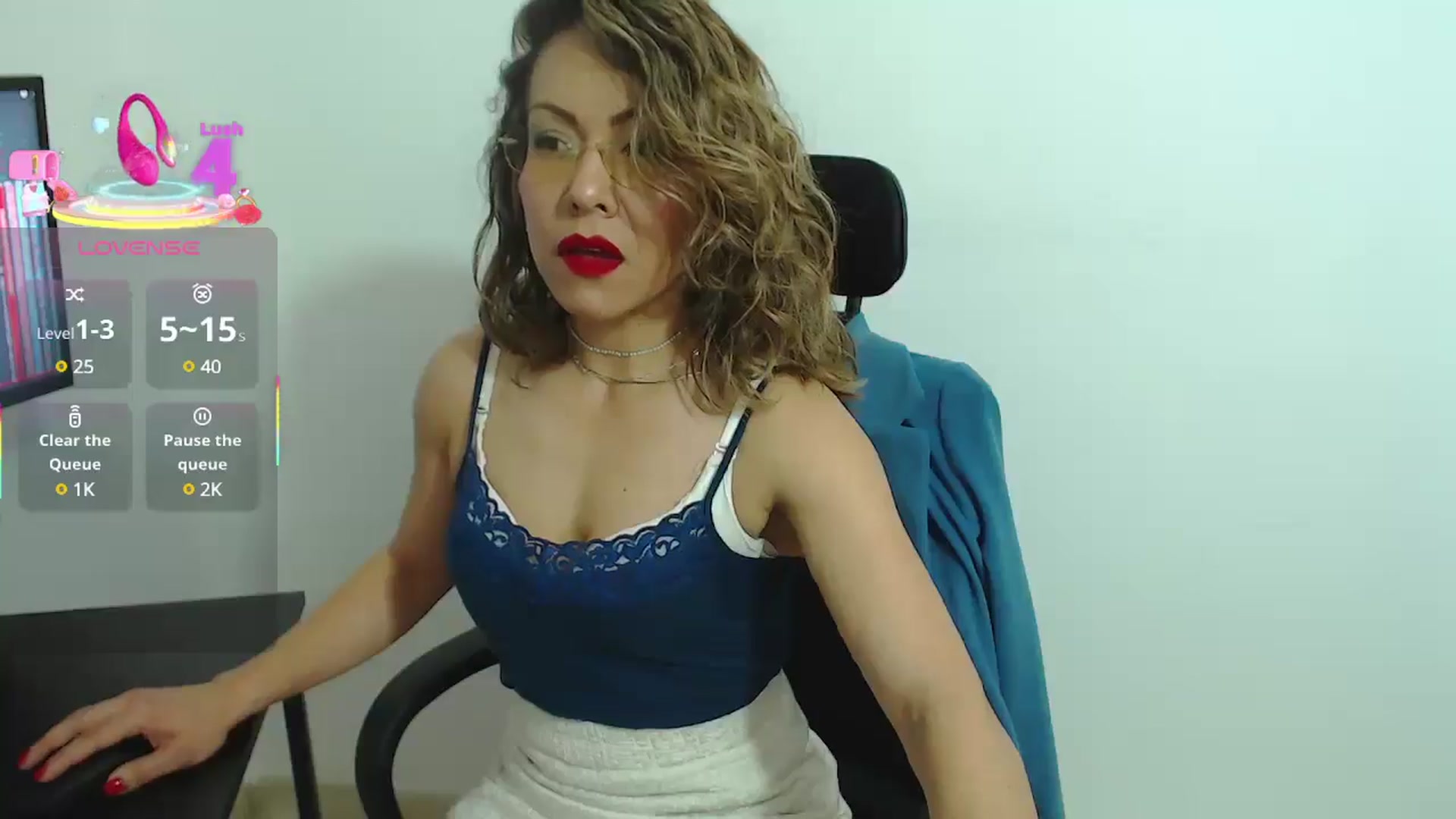 Gallery image thumbnail from office_secret's myfreecams stream on, 04/04/2025, 19:28 image 9 of 20