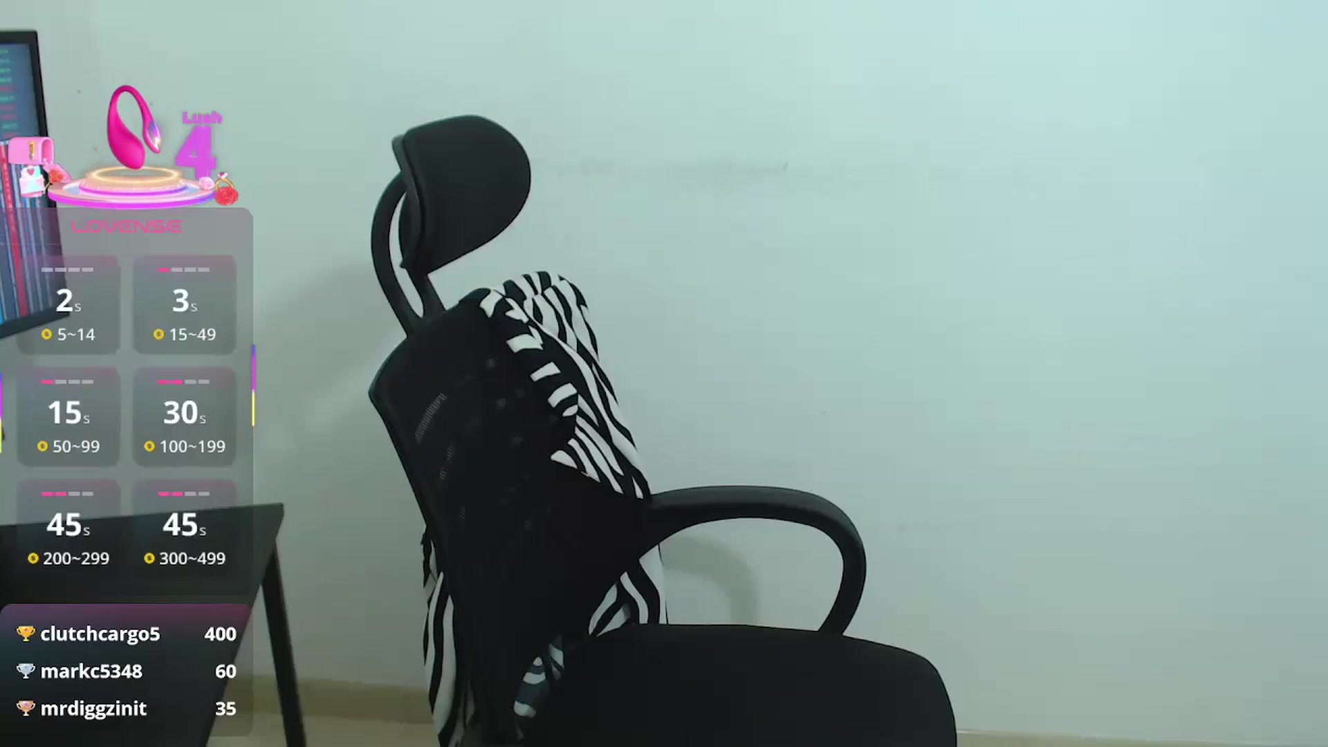 Gallery image thumbnail from office_secret's myfreecams stream on, 04/10/2025, 19:11 image 6 of 20