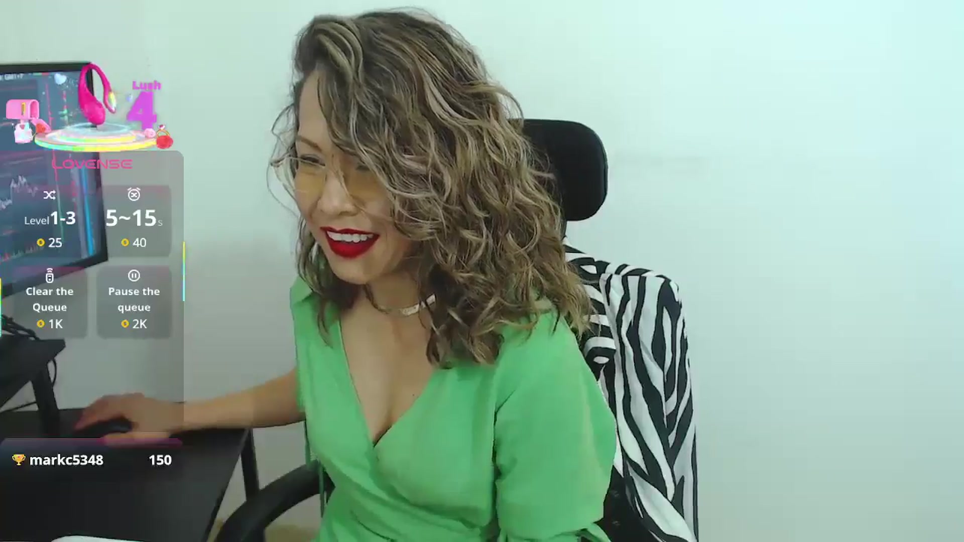 Gallery image thumbnail from office_secret's myfreecams stream on, 05/02/2025, 18:40 image 19 of 20