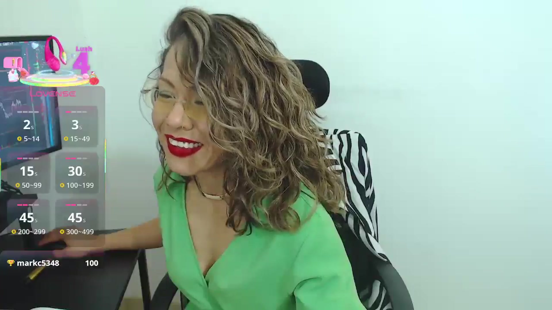 Gallery image thumbnail from office_secret's myfreecams stream on, 05/02/2025, 18:40 image 11 of 20