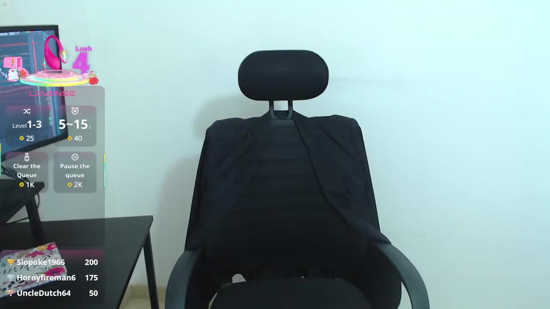 Gallery image thumbnail from office_secret's myfreecams stream on, 05/05/2025, 20:02 image 20 of 20