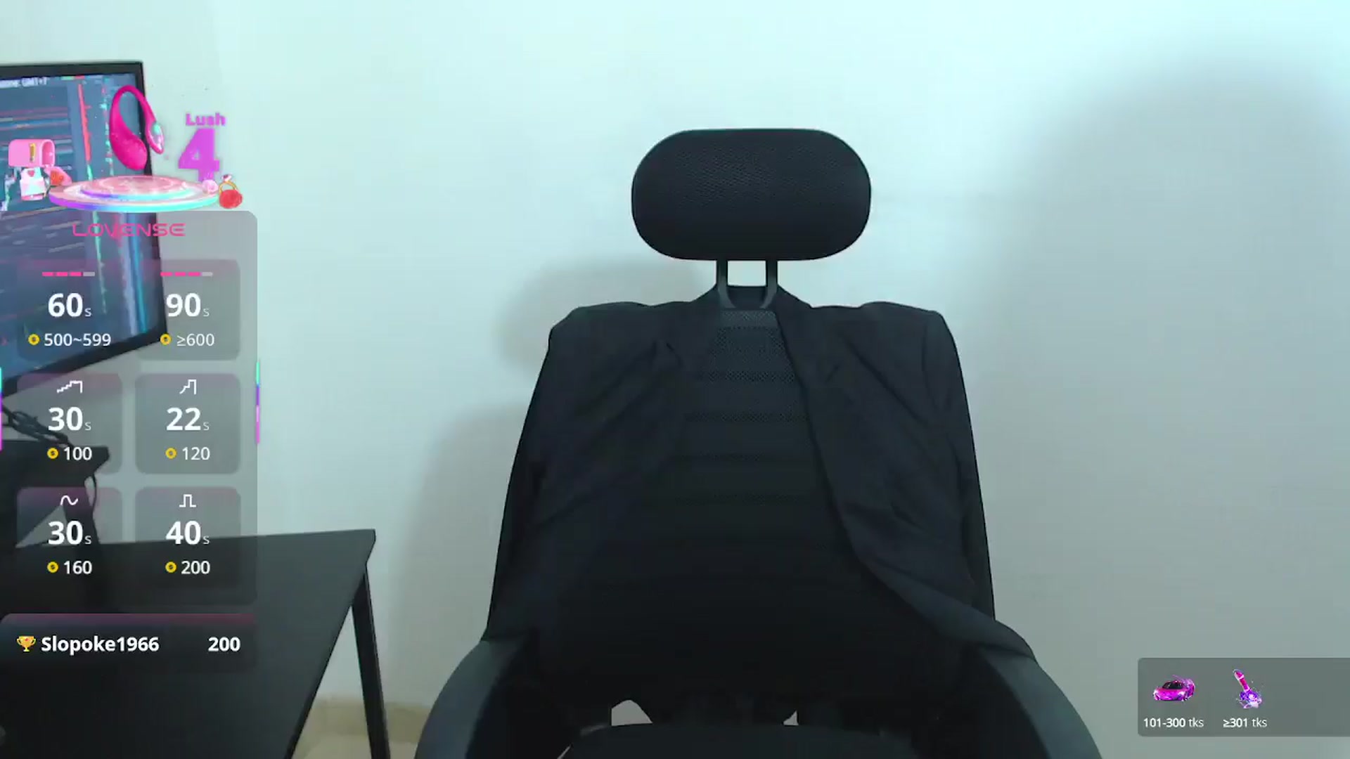 Gallery image thumbnail from office_secret's myfreecams stream on, 05/05/2025, 20:02 image 5 of 20