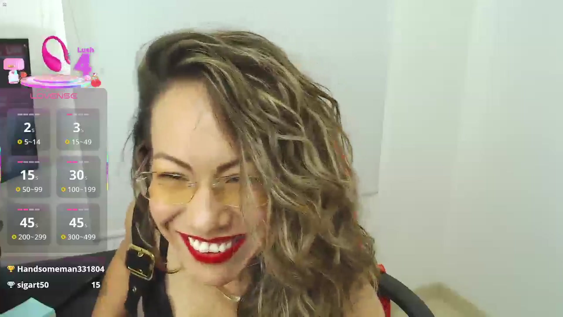 Gallery image thumbnail from office_secret's myfreecams stream on, 05/14/2025, 18:11 image 17 of 20