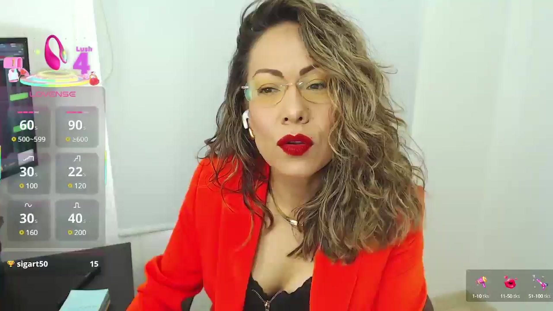 Gallery image thumbnail from office_secret's myfreecams stream on, 05/14/2025, 18:11 image 4 of 20