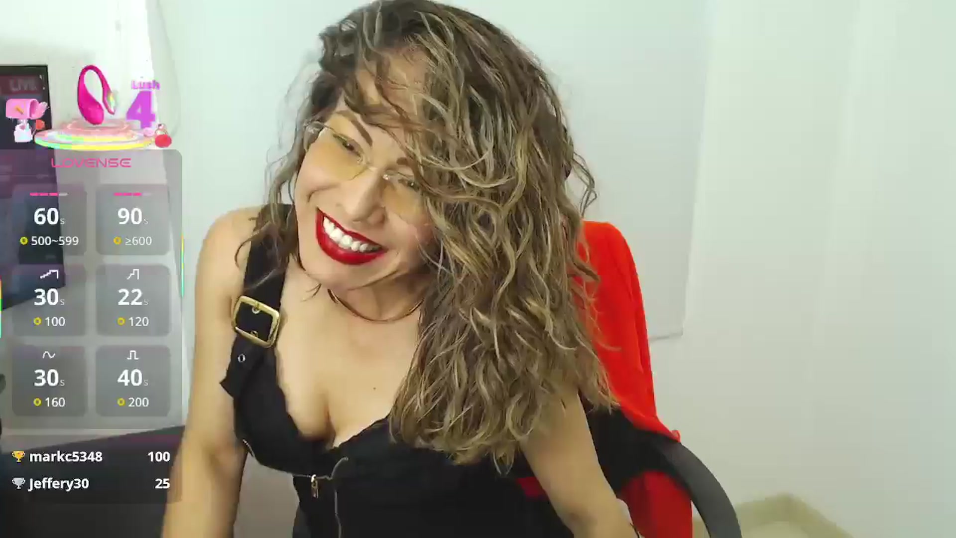 Gallery image thumbnail from office_secret's myfreecams stream on, 05/14/2025, 19:19 image 16 of 20