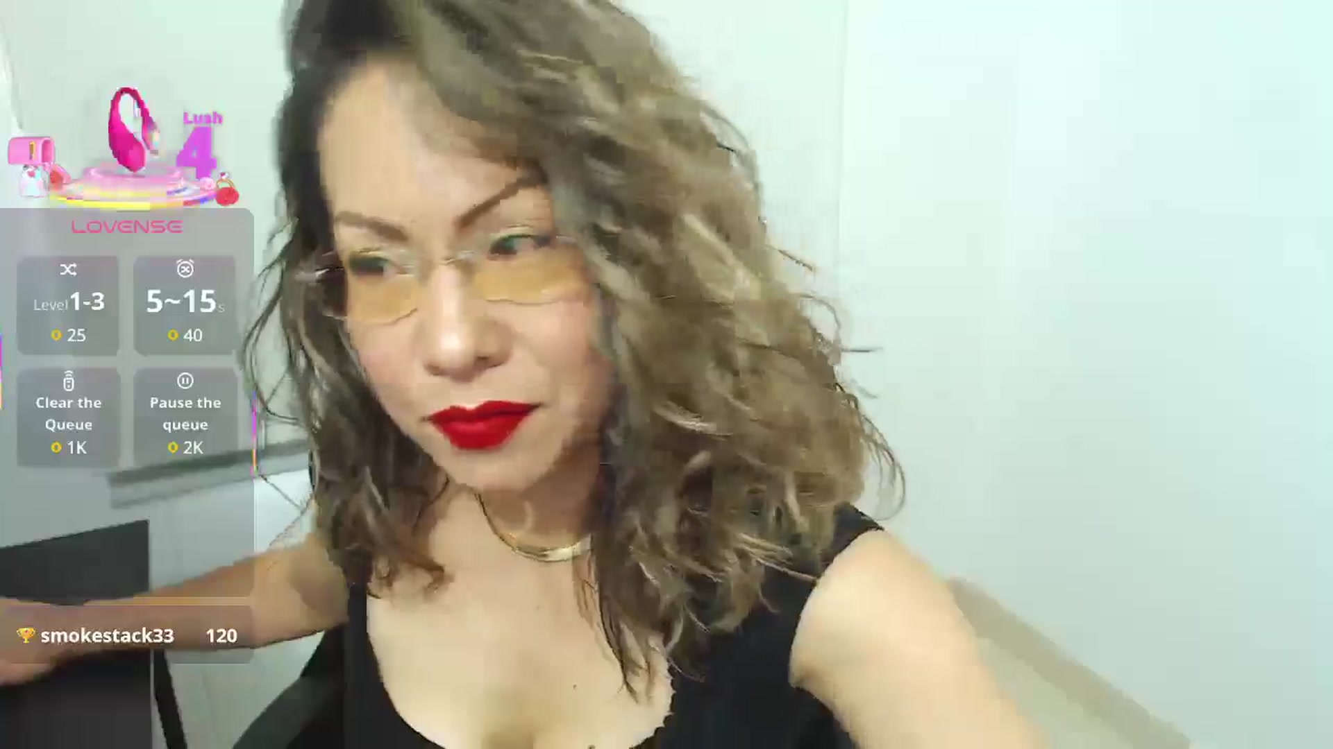 Gallery image thumbnail from office_secret's myfreecams stream on, 05/27/2025, 17:41 image 6 of 20