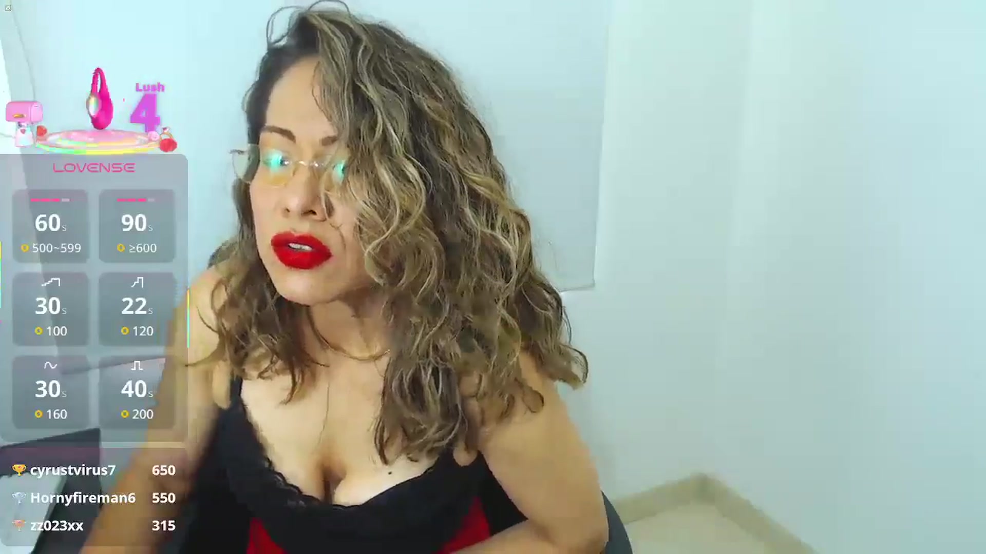 Gallery image thumbnail from office_secret's myfreecams stream on, 05/30/2025, 18:08 image 18 of 20