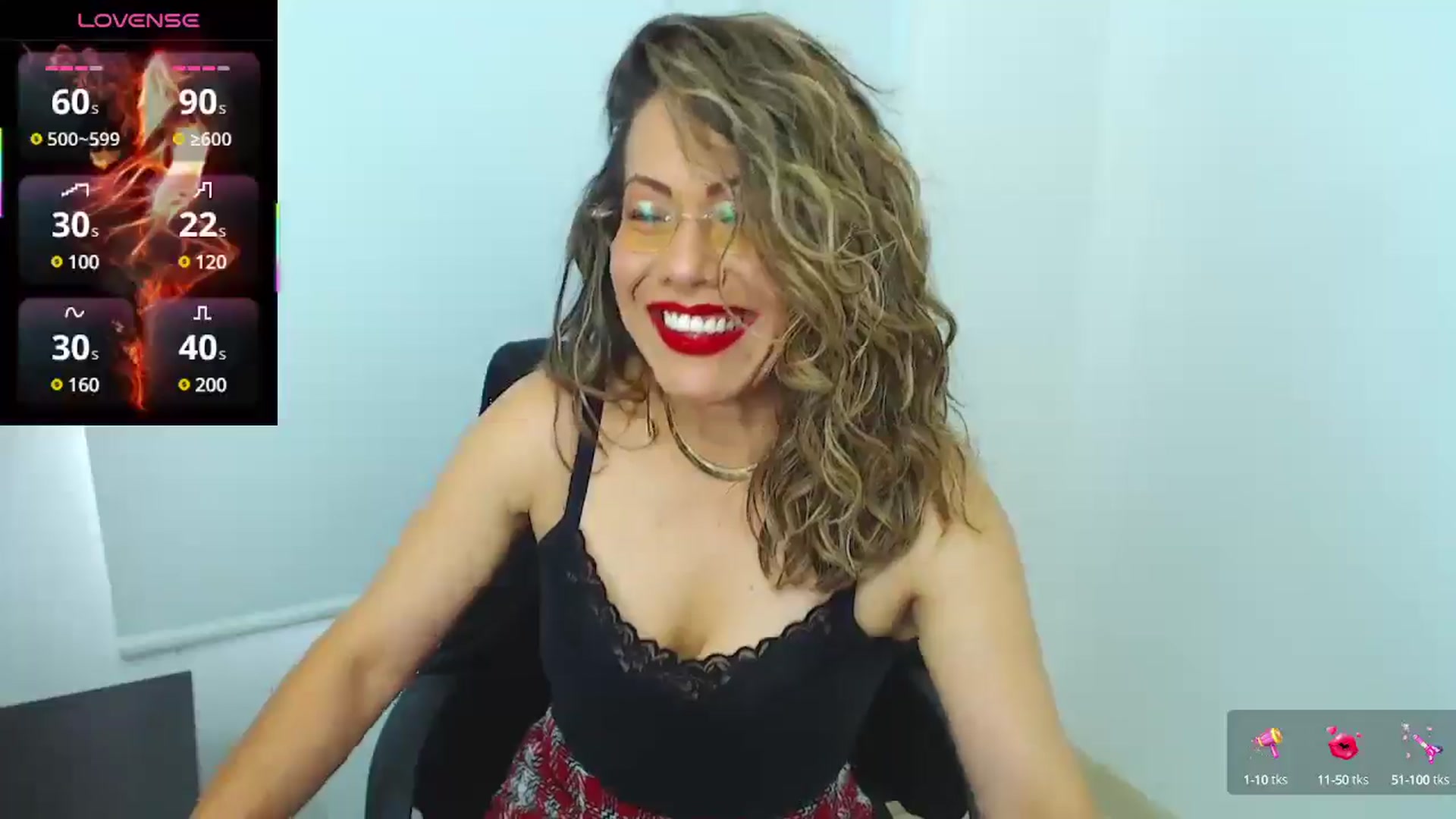 Gallery image thumbnail from office_secret's myfreecams stream on, 06/10/2025, 17:29 image 18 of 20