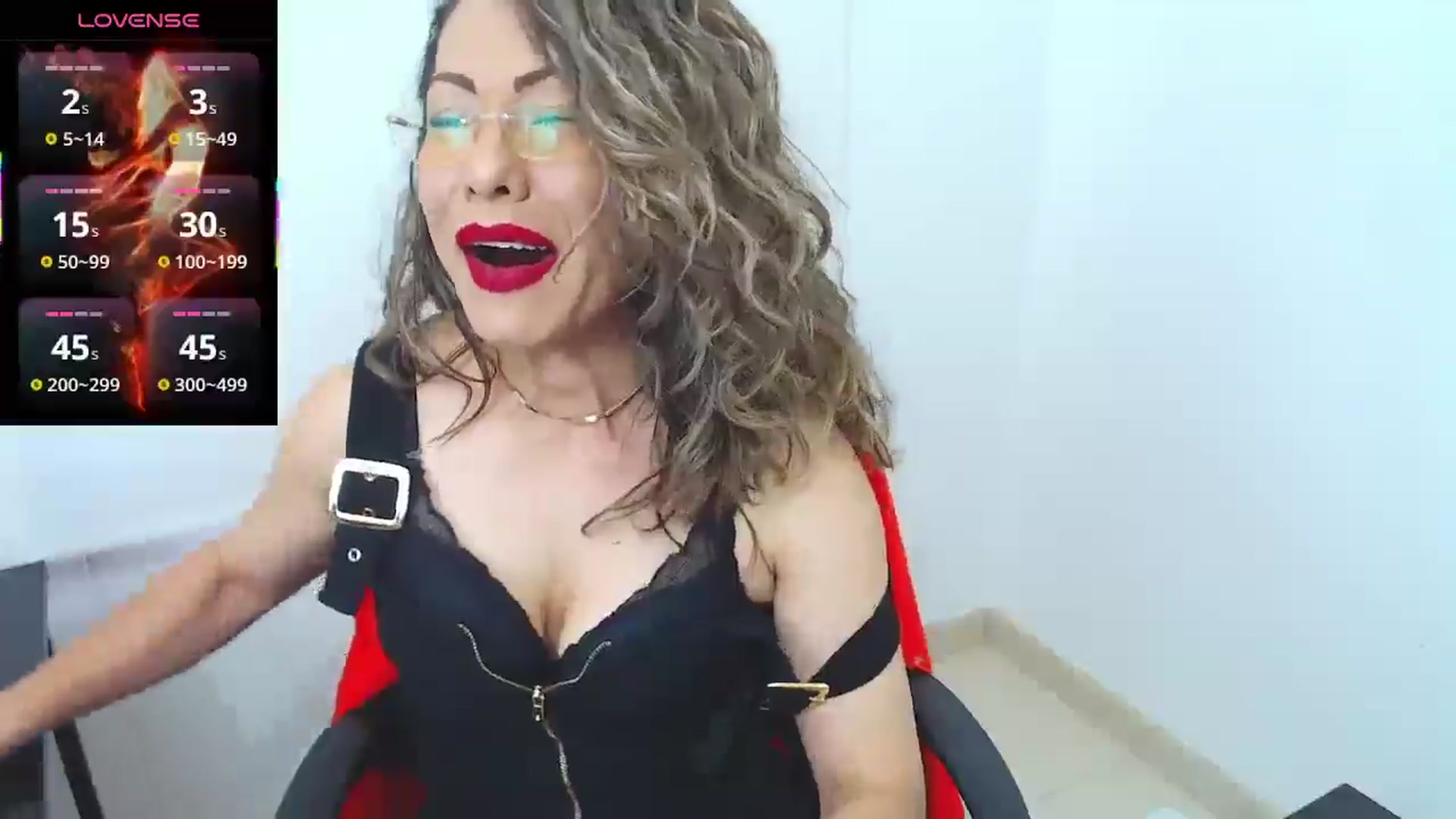 Gallery image thumbnail from office_secret's myfreecams stream on, 07/01/2025, 17:31 image 6 of 20