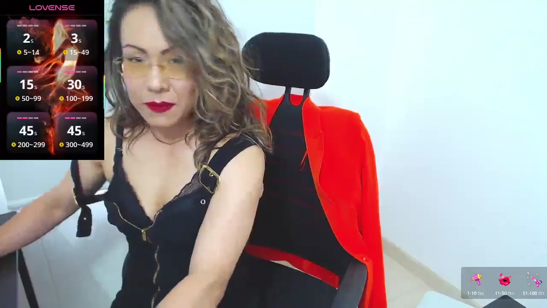 Gallery image thumbnail from office_secret's myfreecams stream on, 07/01/2025, 19:16 image 2 of 20