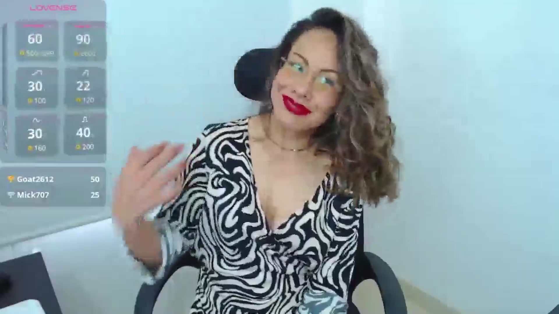 Gallery image thumbnail from office_secret's myfreecams stream on, 07/24/2025, 19:39 image 20 of 20