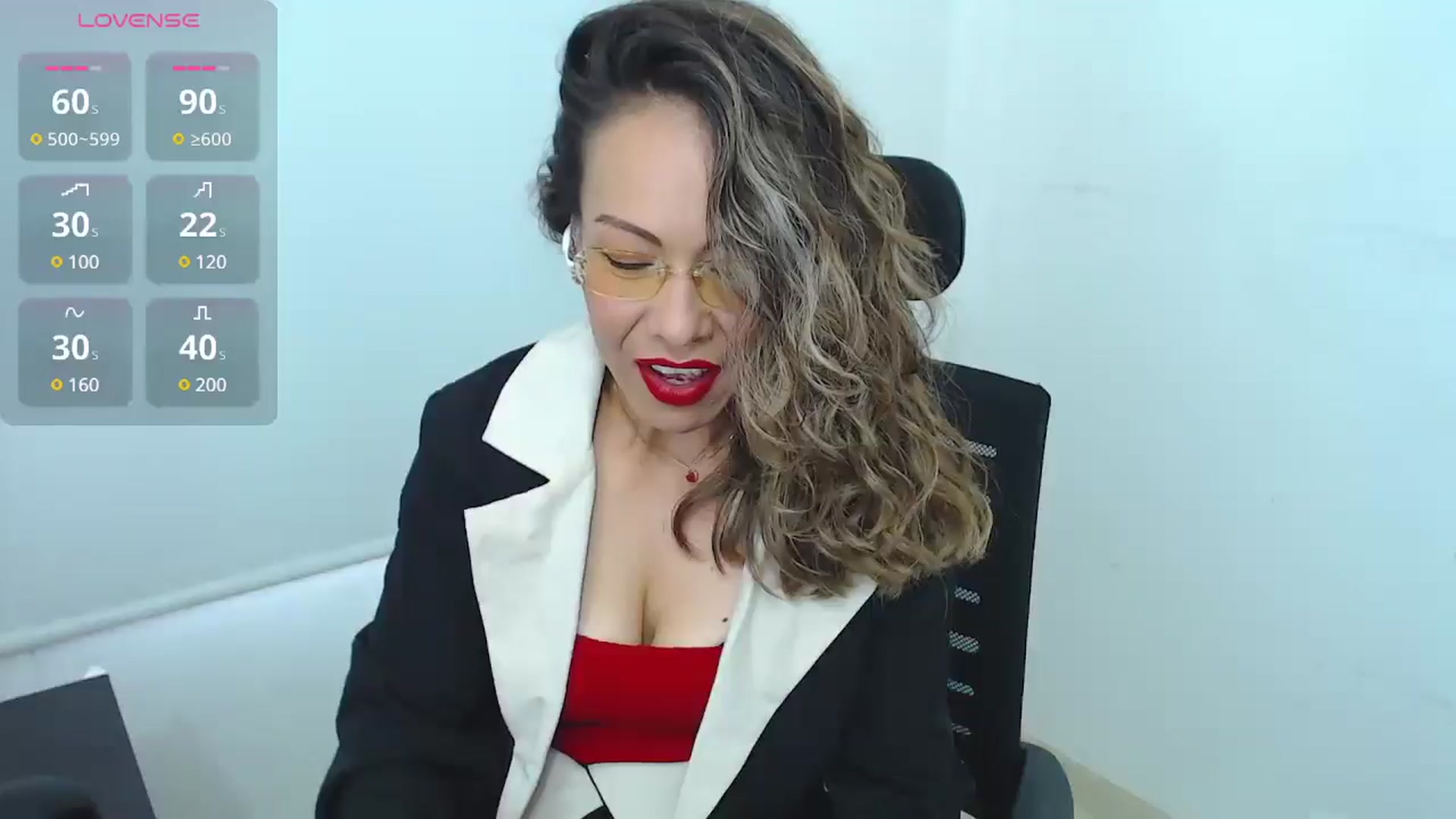 Gallery image thumbnail from office_secret's myfreecams stream on, 07/25/2025, 17:44 image 3 of 20