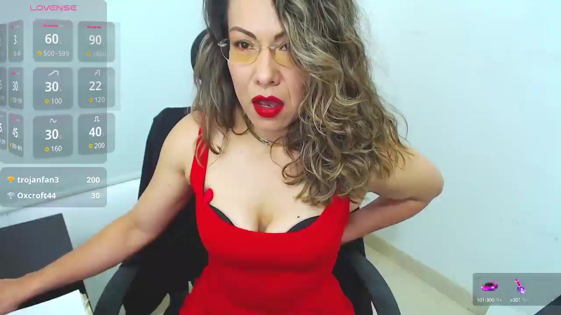 Gallery image thumbnail from office_secret's myfreecams stream on, 07/31/2025, 17:13 image 1 of 20