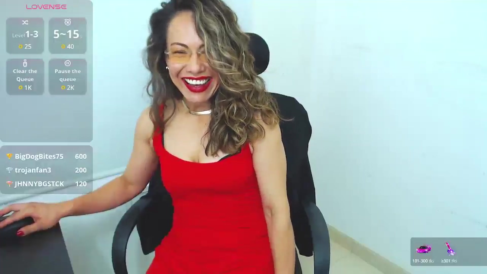 Gallery image thumbnail from office_secret's myfreecams stream on, 07/31/2025, 19:48 image 8 of 20