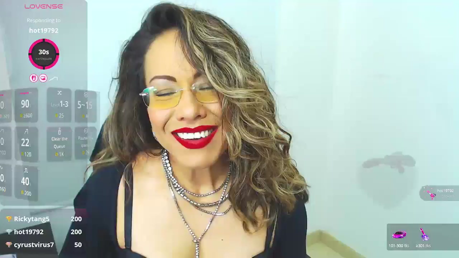 Gallery image thumbnail from office_secret's myfreecams stream on, 08/01/2025, 18:09 image 19 of 20