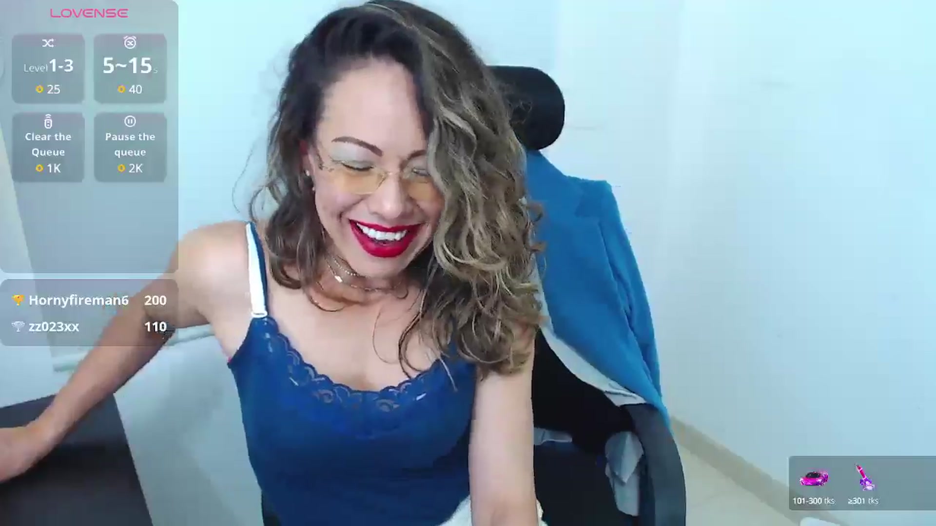 Gallery image thumbnail from office_secret's myfreecams stream on, 08/05/2025, 17:08 image 11 of 20