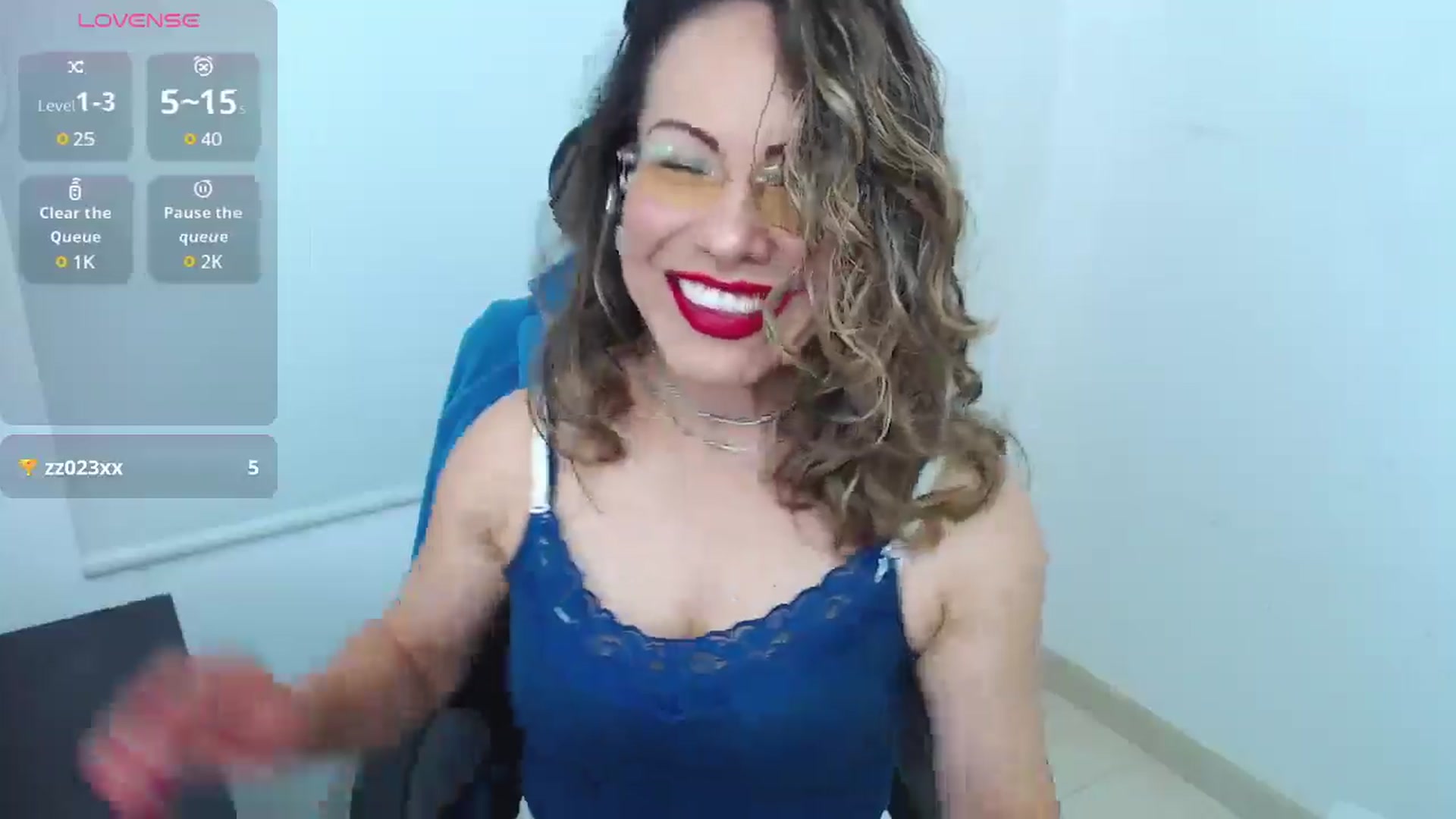 Gallery image thumbnail from office_secret's myfreecams stream on, 08/05/2025, 17:08 image 8 of 20