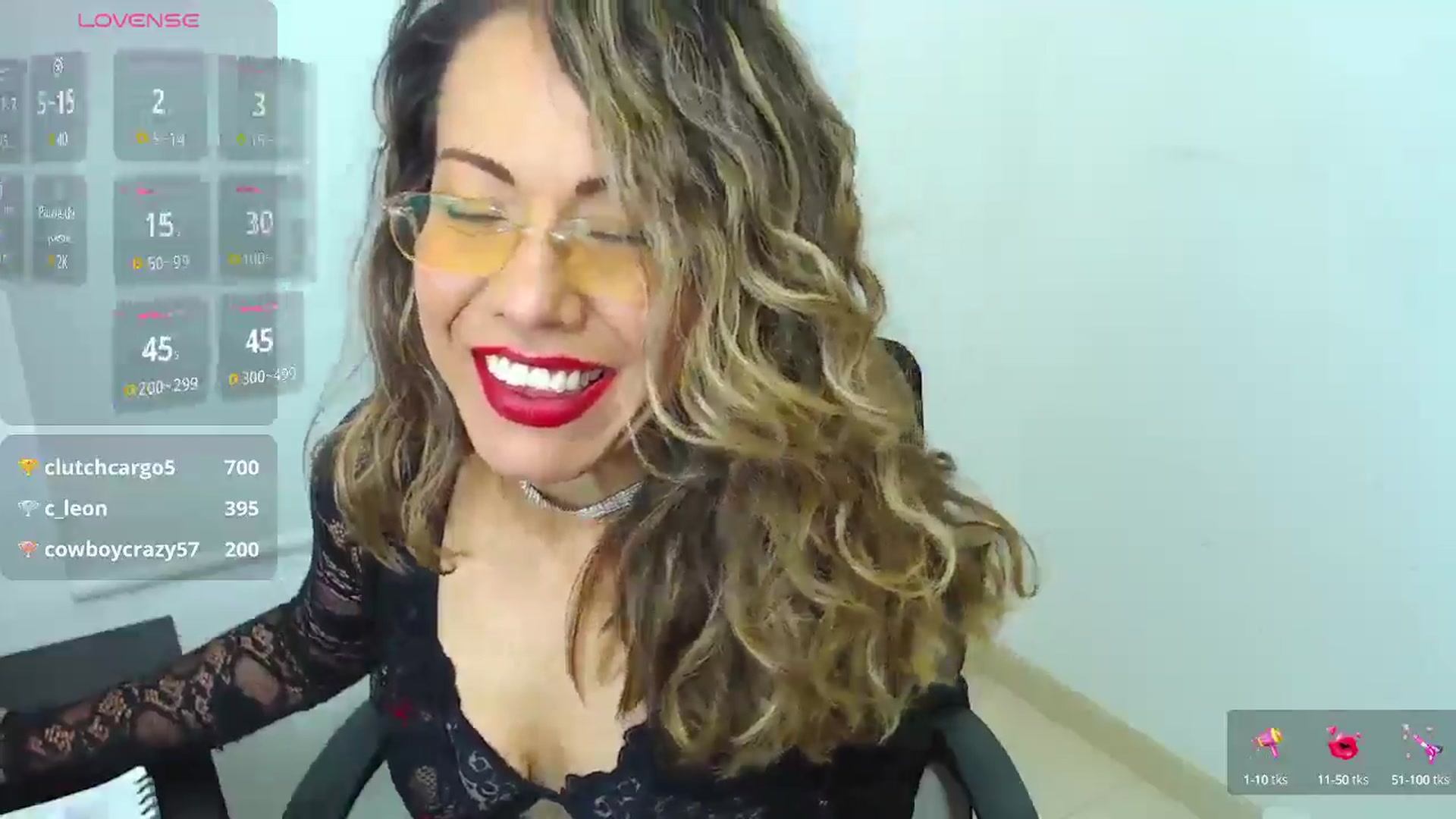 Gallery image thumbnail from office_secret's myfreecams stream on, 08/08/2025, 18:36 image 18 of 20