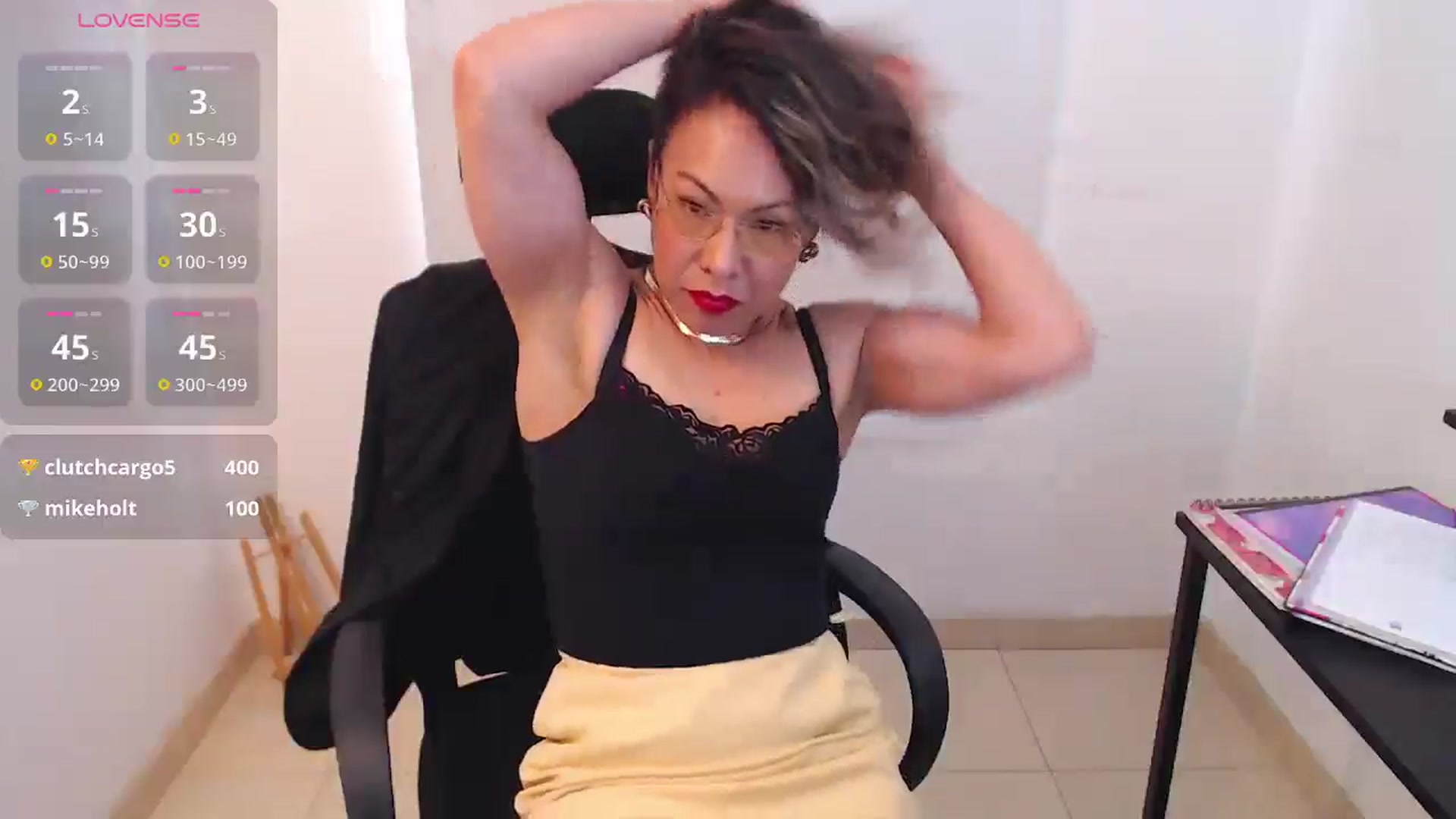 Gallery image thumbnail from office_secret's myfreecams stream on, 08/14/2025, 17:39 image 17 of 20