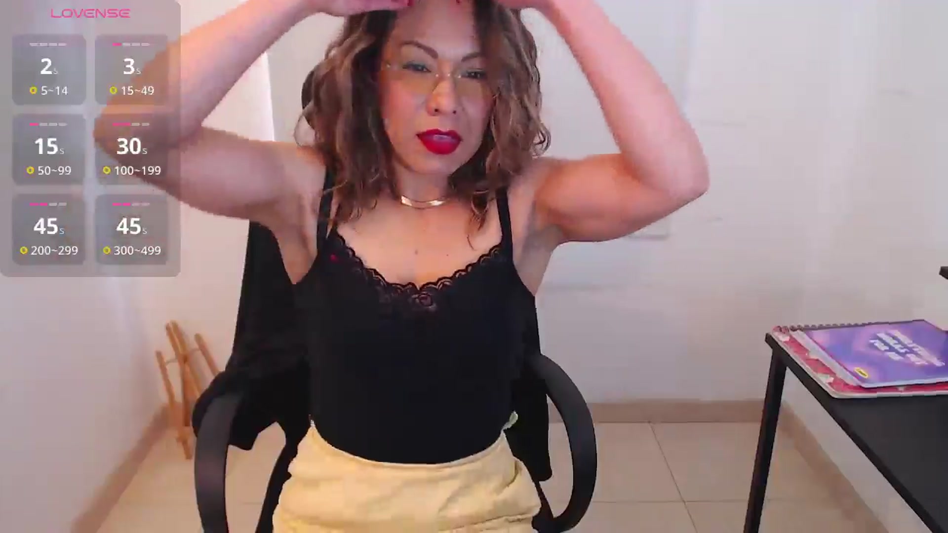 Gallery image thumbnail from office_secret's myfreecams stream on, 08/14/2025, 17:39 image 5 of 20