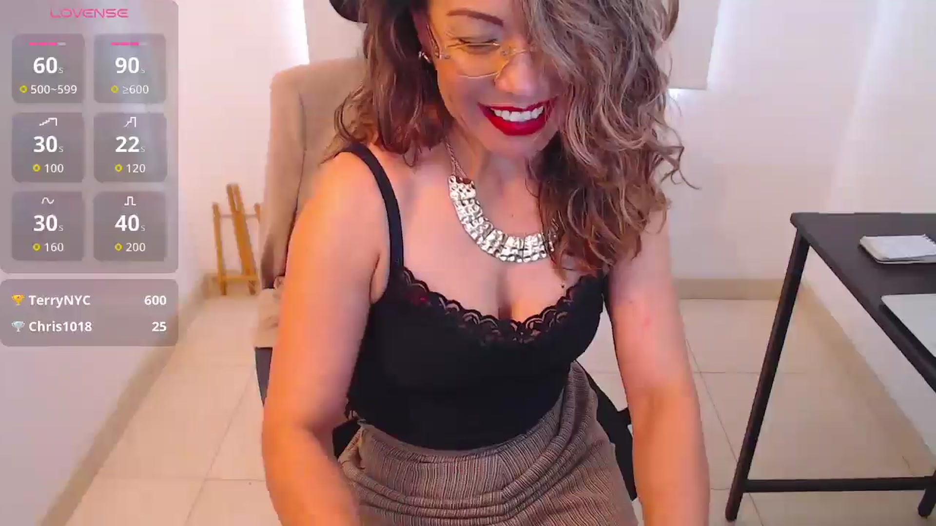 Gallery image thumbnail from office_secret's myfreecams stream on, 08/18/2025, 17:48 image 12 of 20