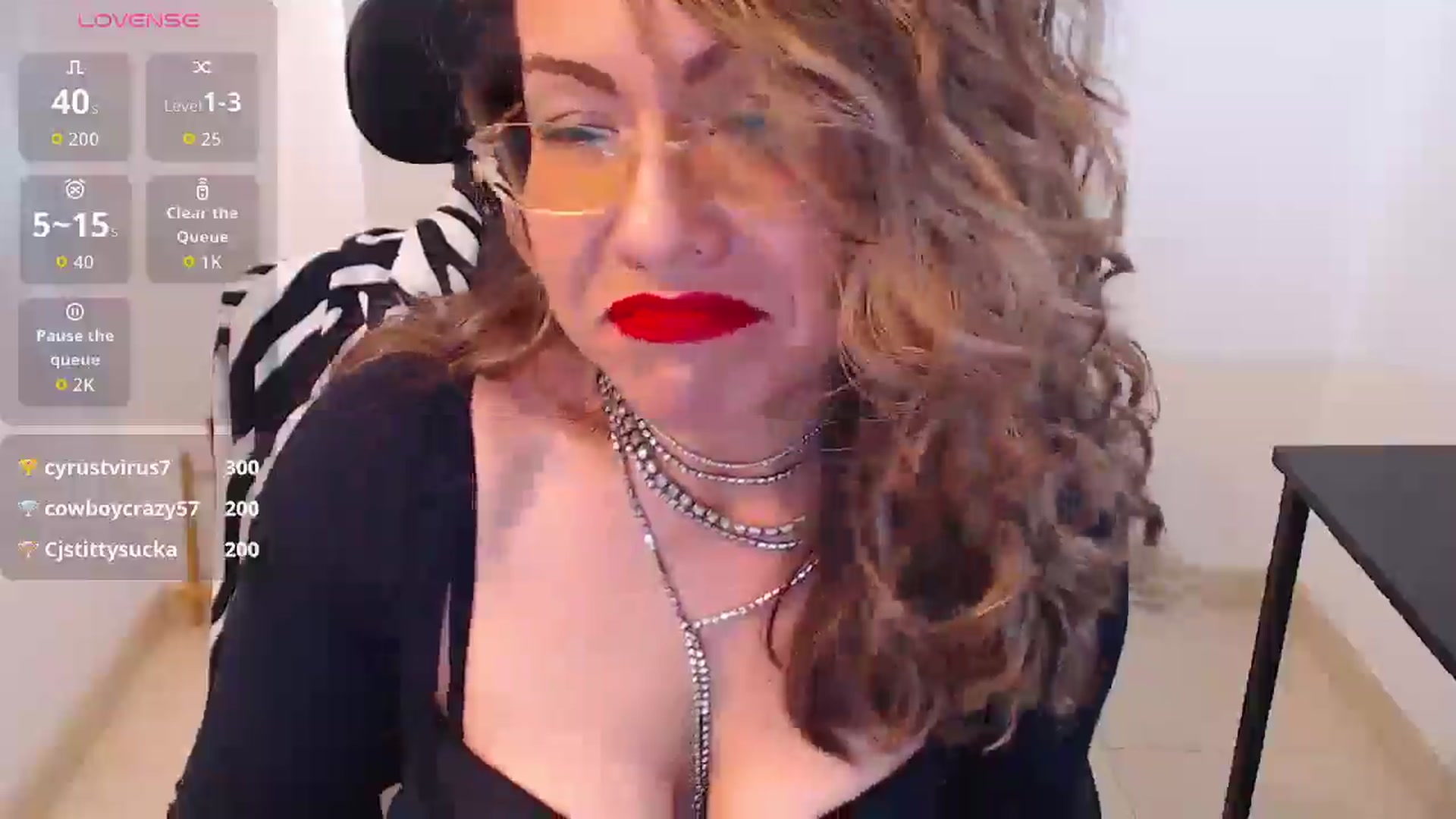 Gallery image thumbnail from office_secret's myfreecams stream on, 08/22/2025, 20:08 image 10 of 20