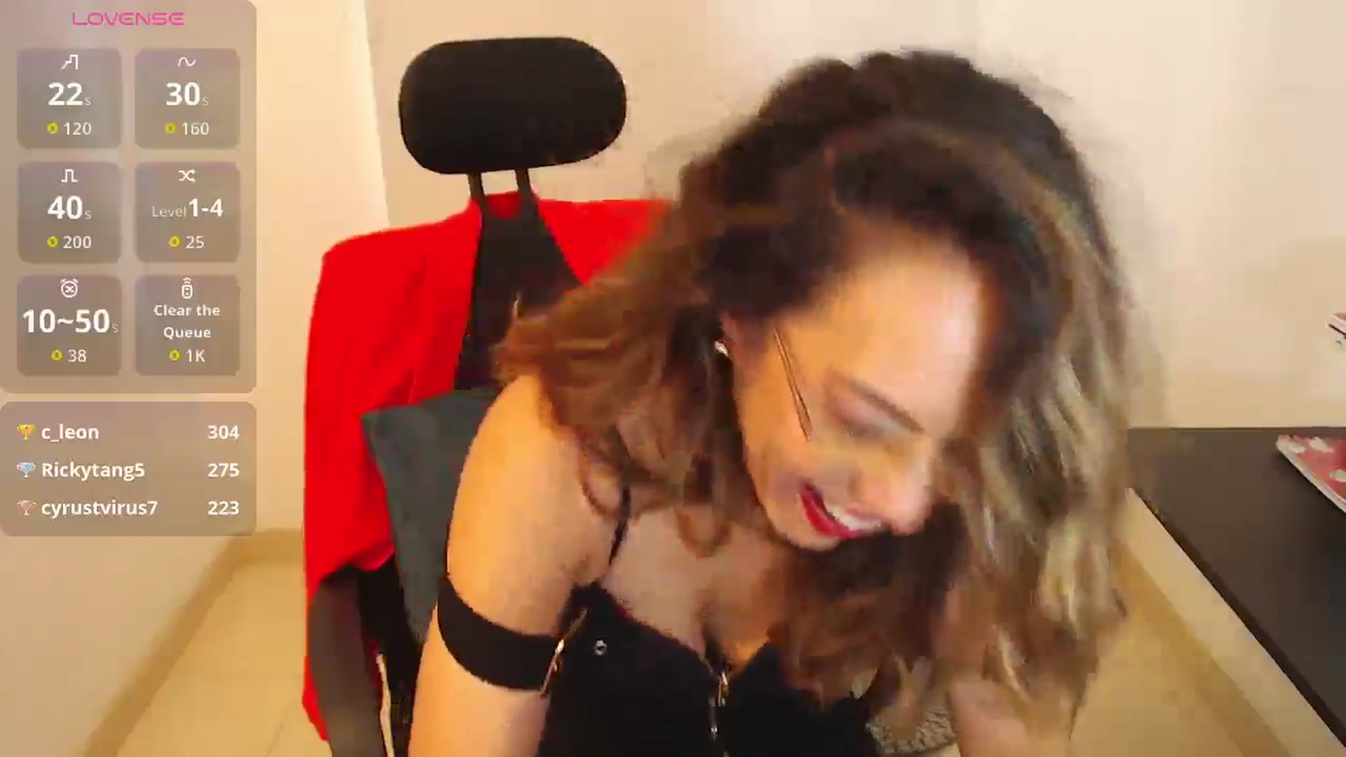 Gallery image thumbnail from office_secret's myfreecams stream on, 08/29/2025, 19:29 image 4 of 20