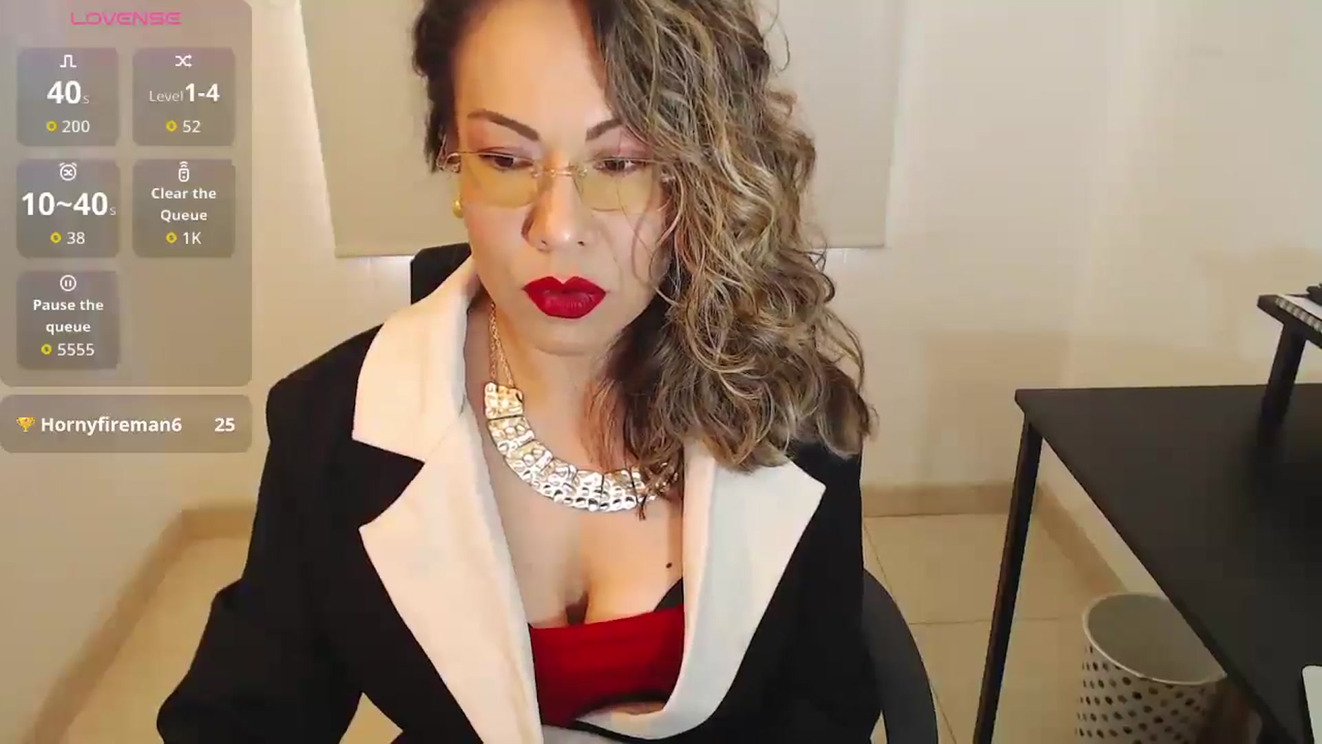 Gallery image thumbnail from office_secret's myfreecams stream on, 09/08/2025, 17:34 image 2 of 20
