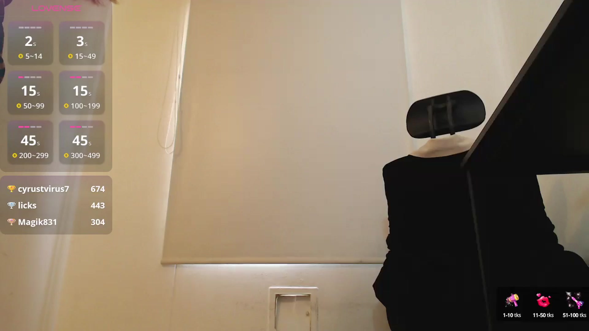 Gallery image thumbnail from office_secret's myfreecams stream on, 09/09/2025, 19:27 image 10 of 20