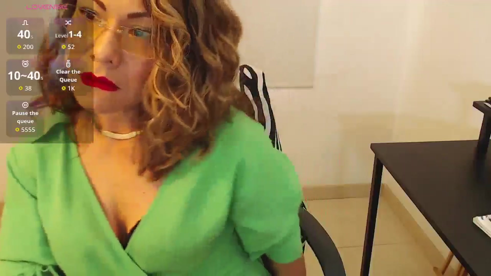 Gallery image thumbnail from office_secret's myfreecams stream on, 09/17/2025, 17:26 image 6 of 20