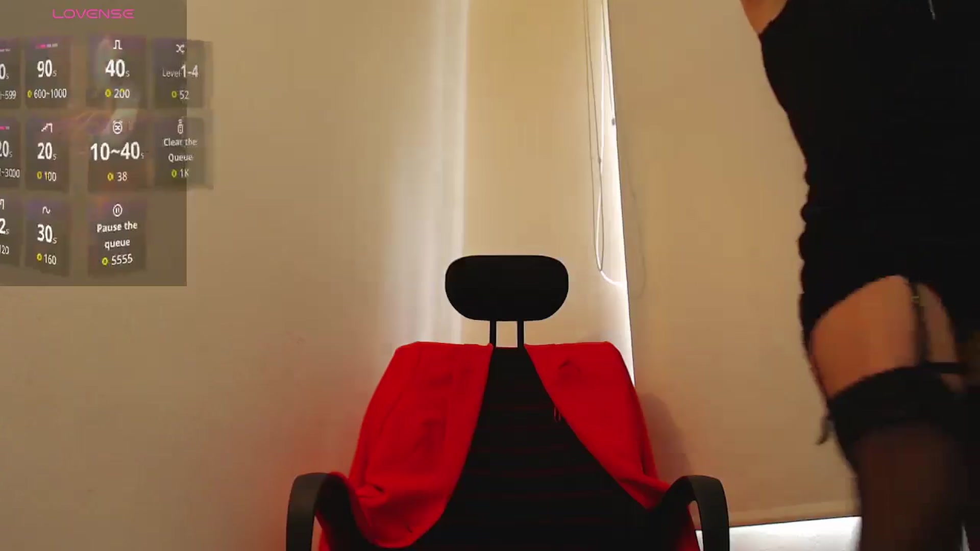 Gallery image thumbnail from office_secret's myfreecams stream on, 09/19/2025, 20:04 image 7 of 20